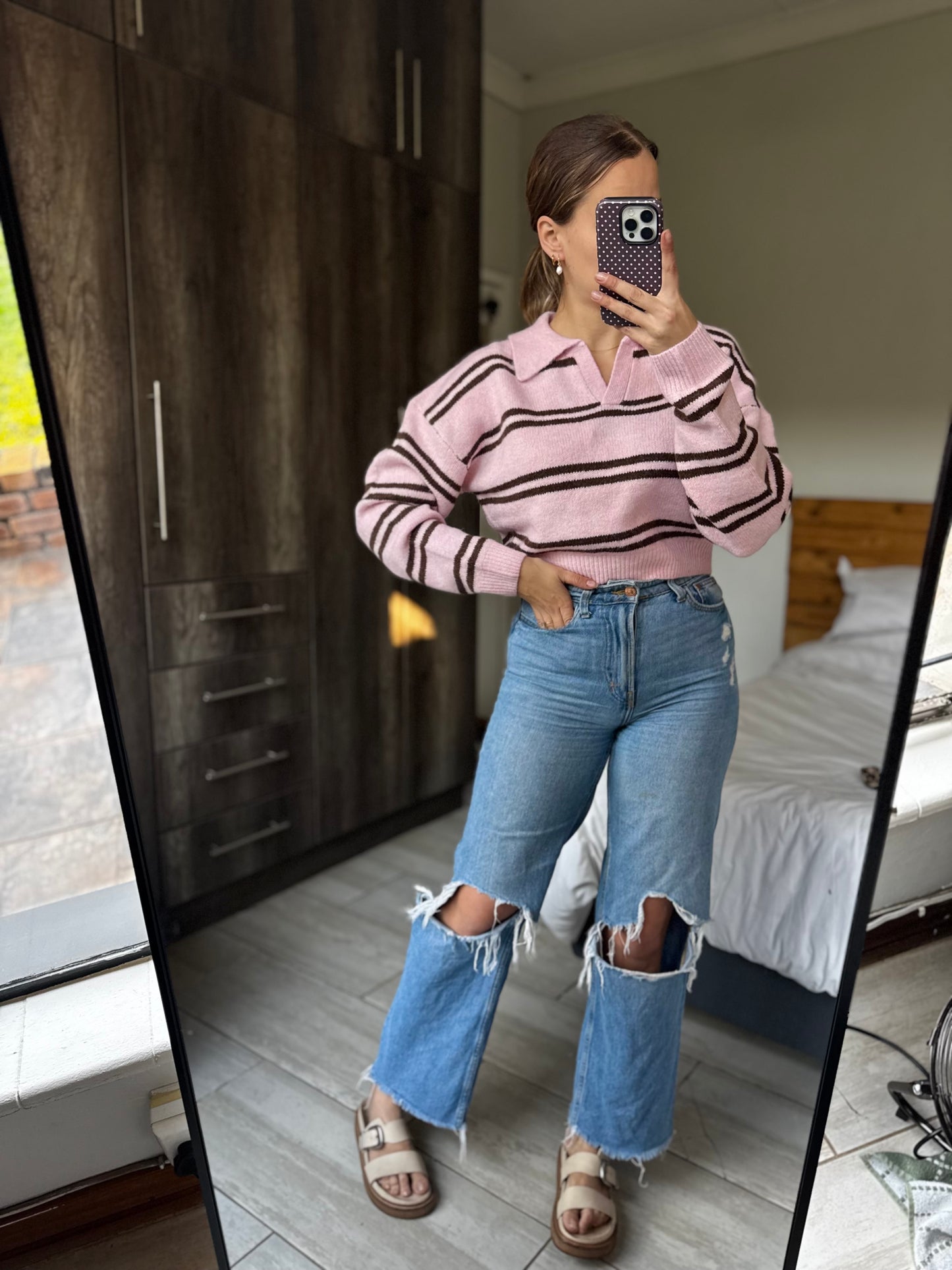 Pink knitted sweater (RR)
