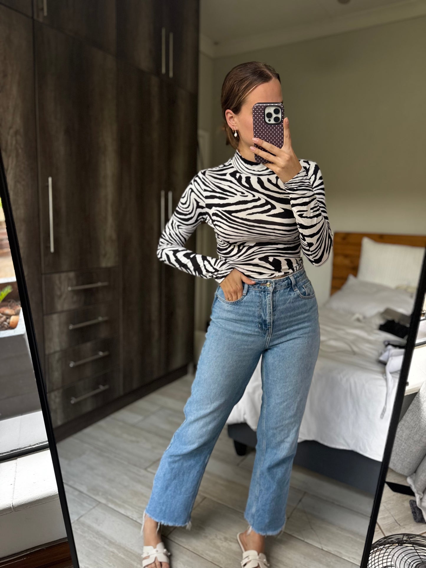 Pretty turtle neck top (R)