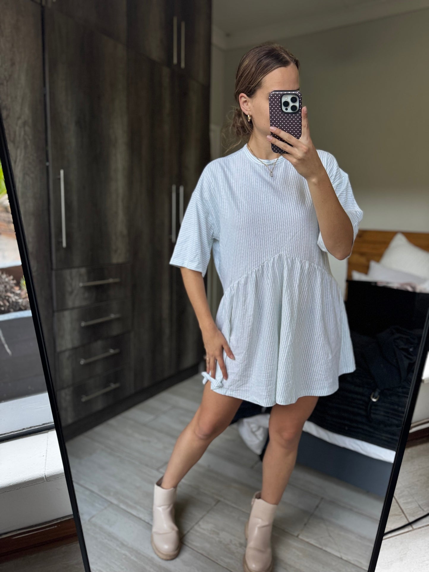 Striped pretty dress (HH)