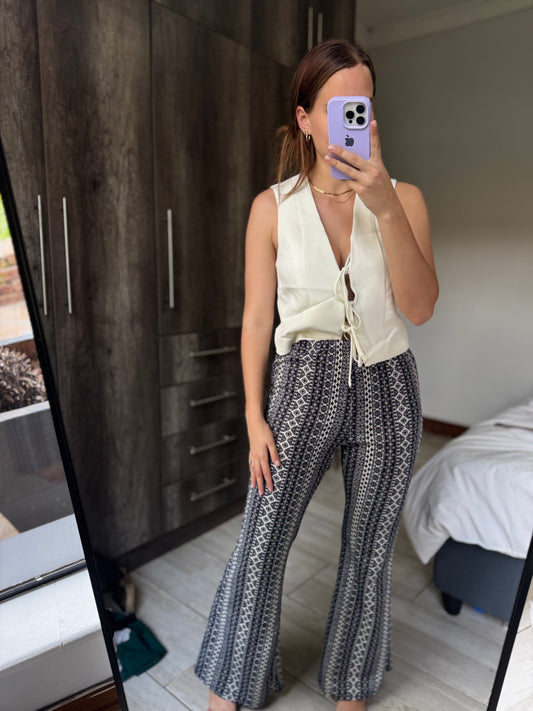 Stunning pants (N)