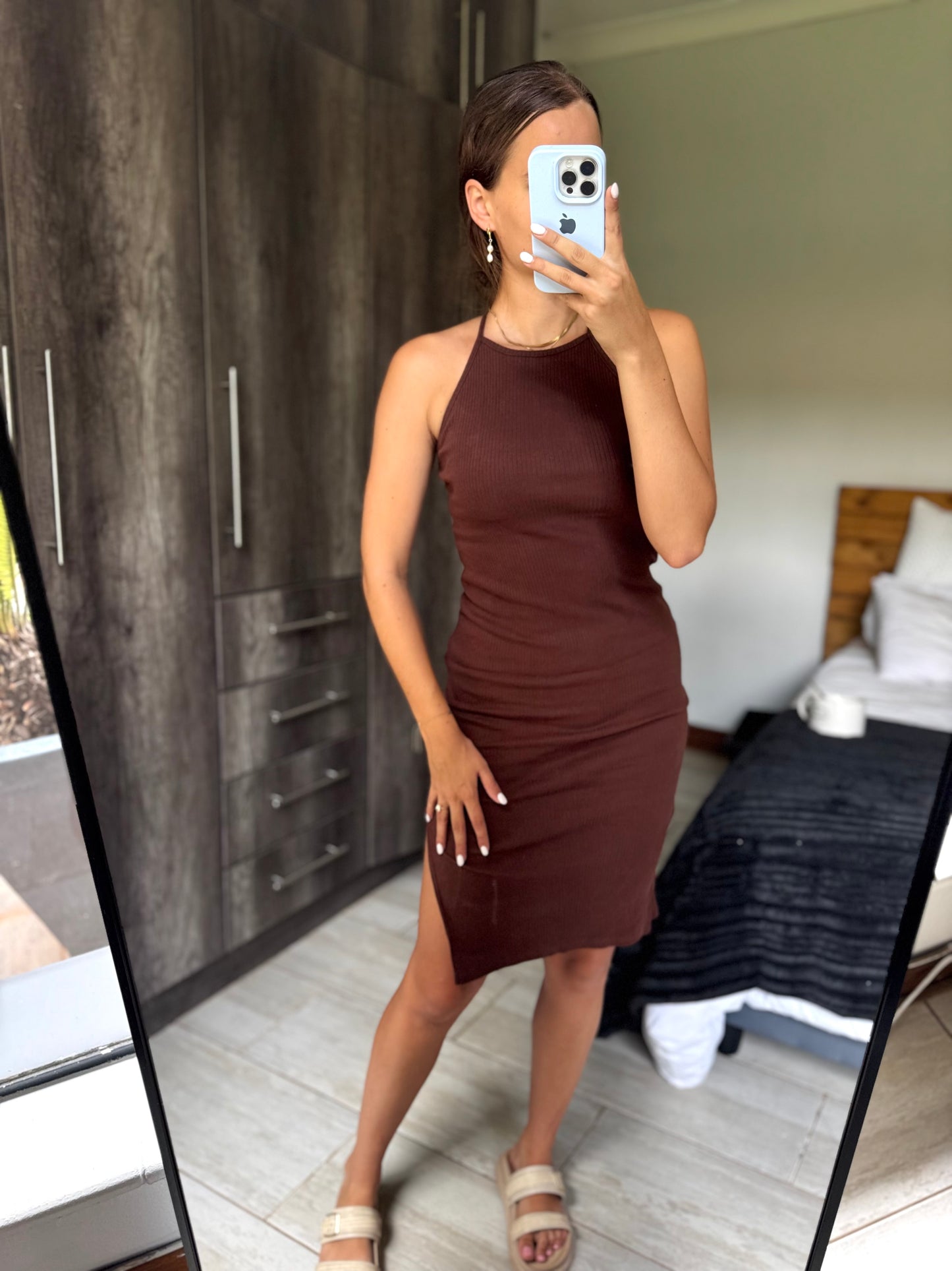 Brown ribbed dress (DD)