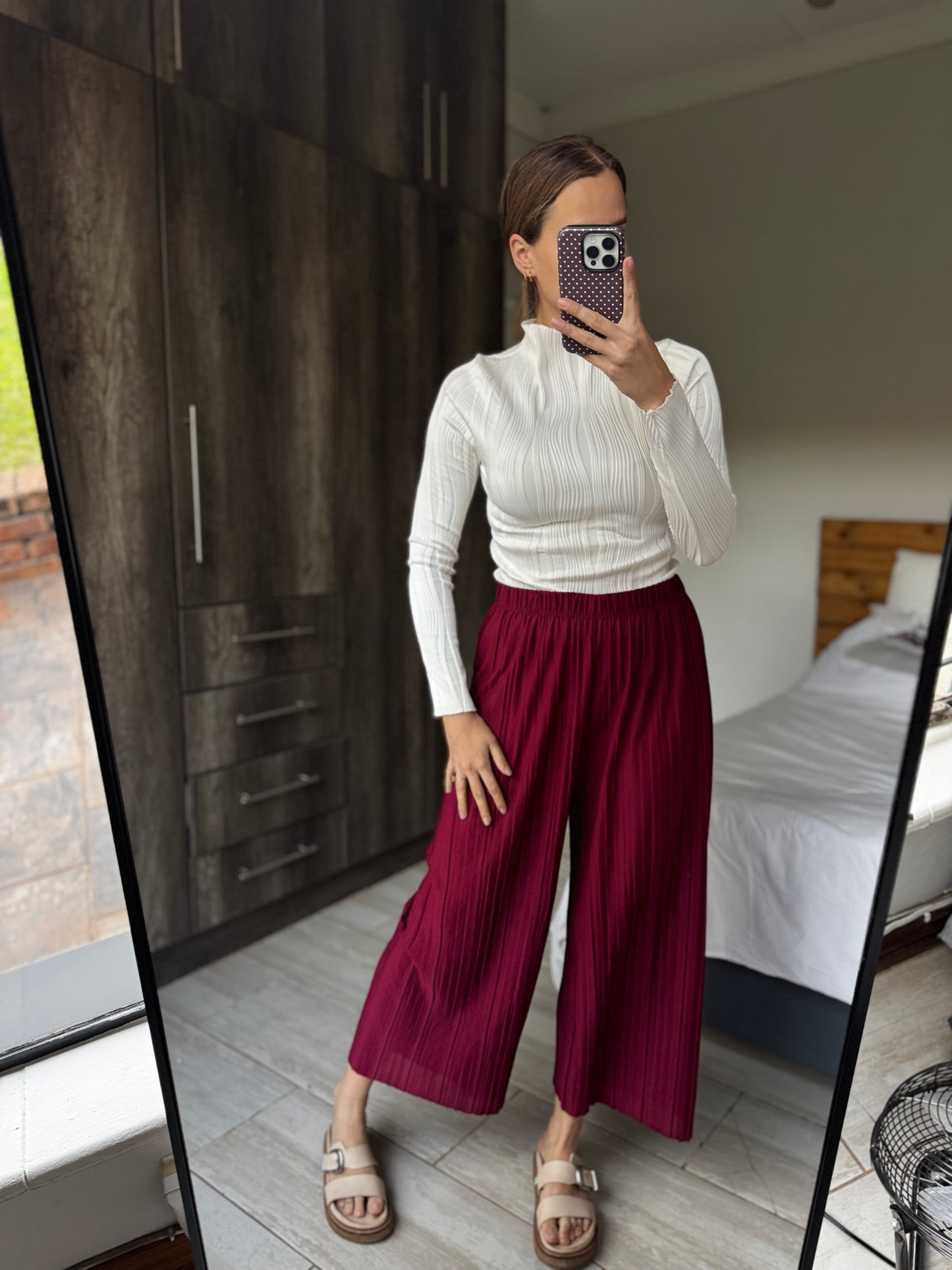 Maroon pants (S)