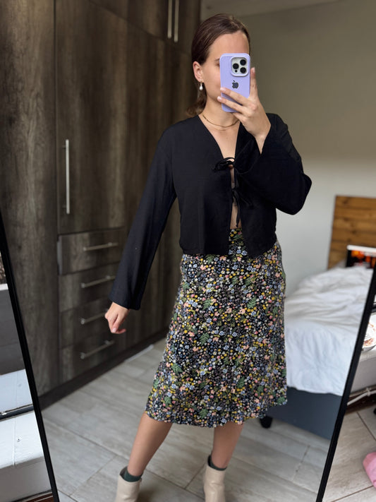 Black floral skirt (BB)