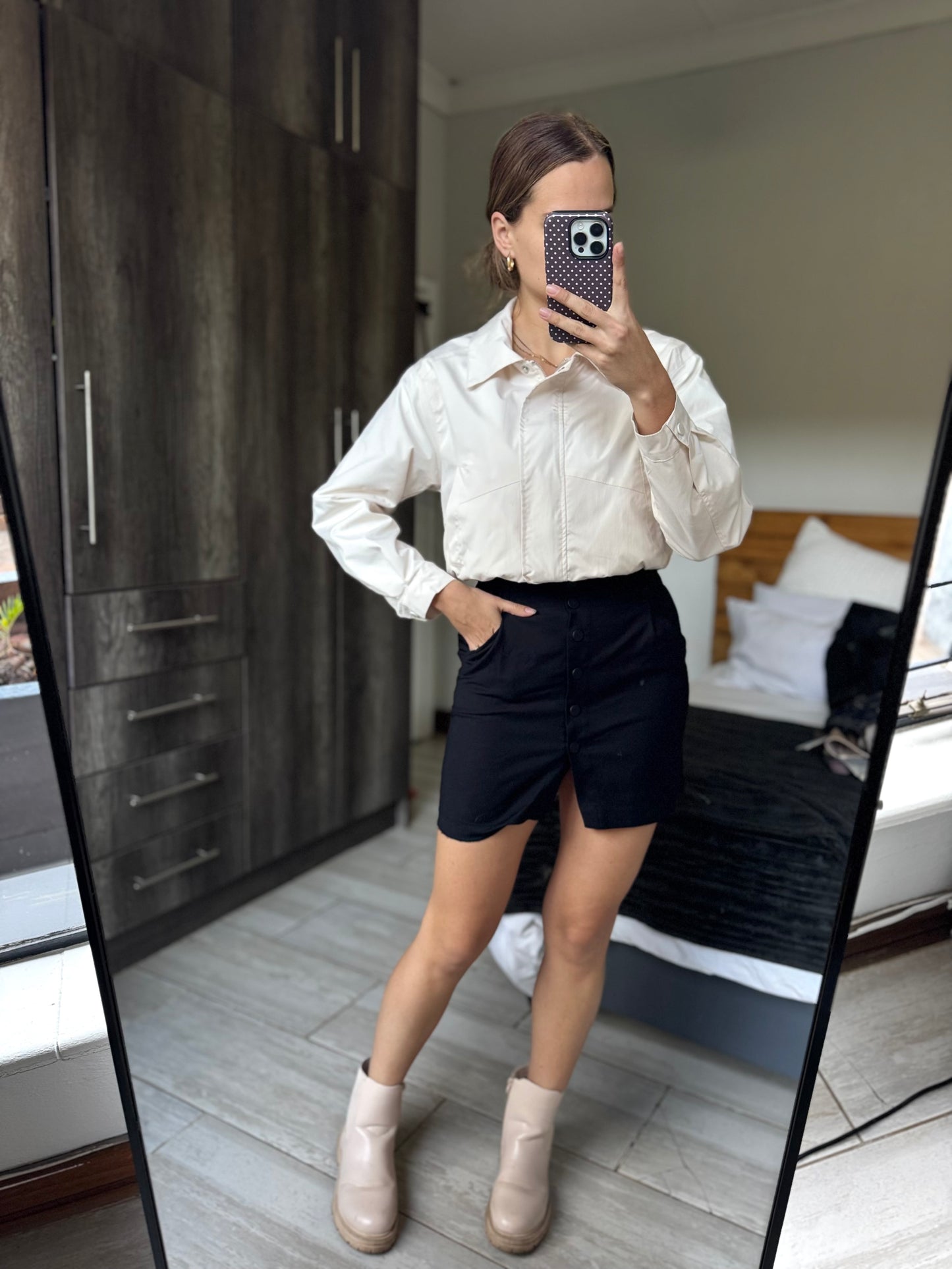 ZARA black skirt (MM)