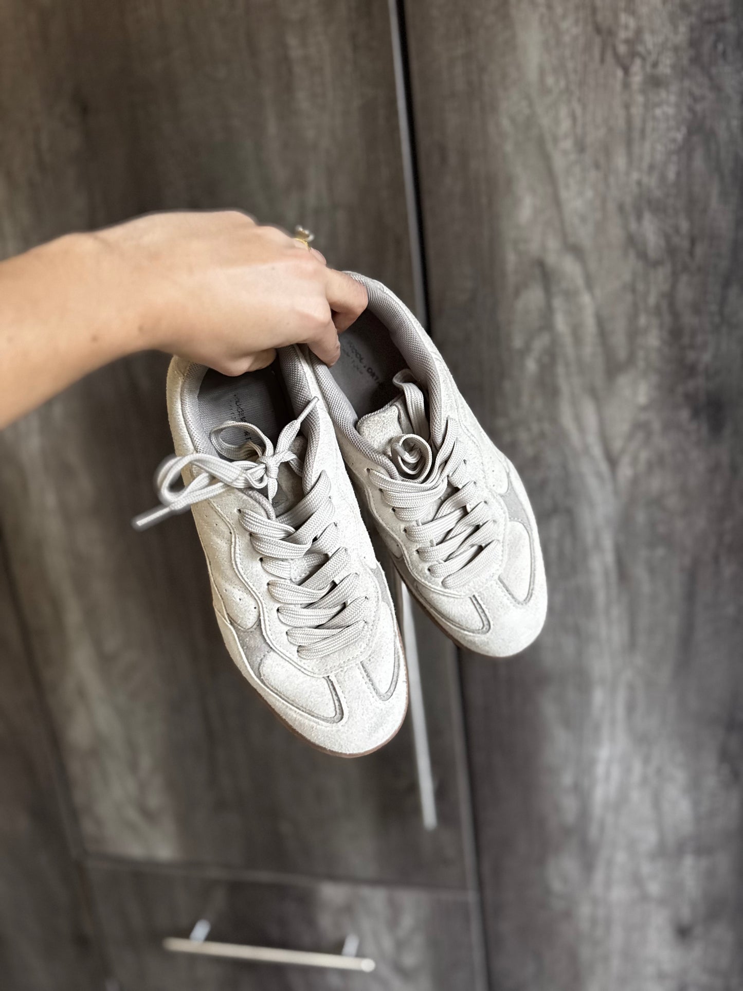 Woolworths sneakers (UU)