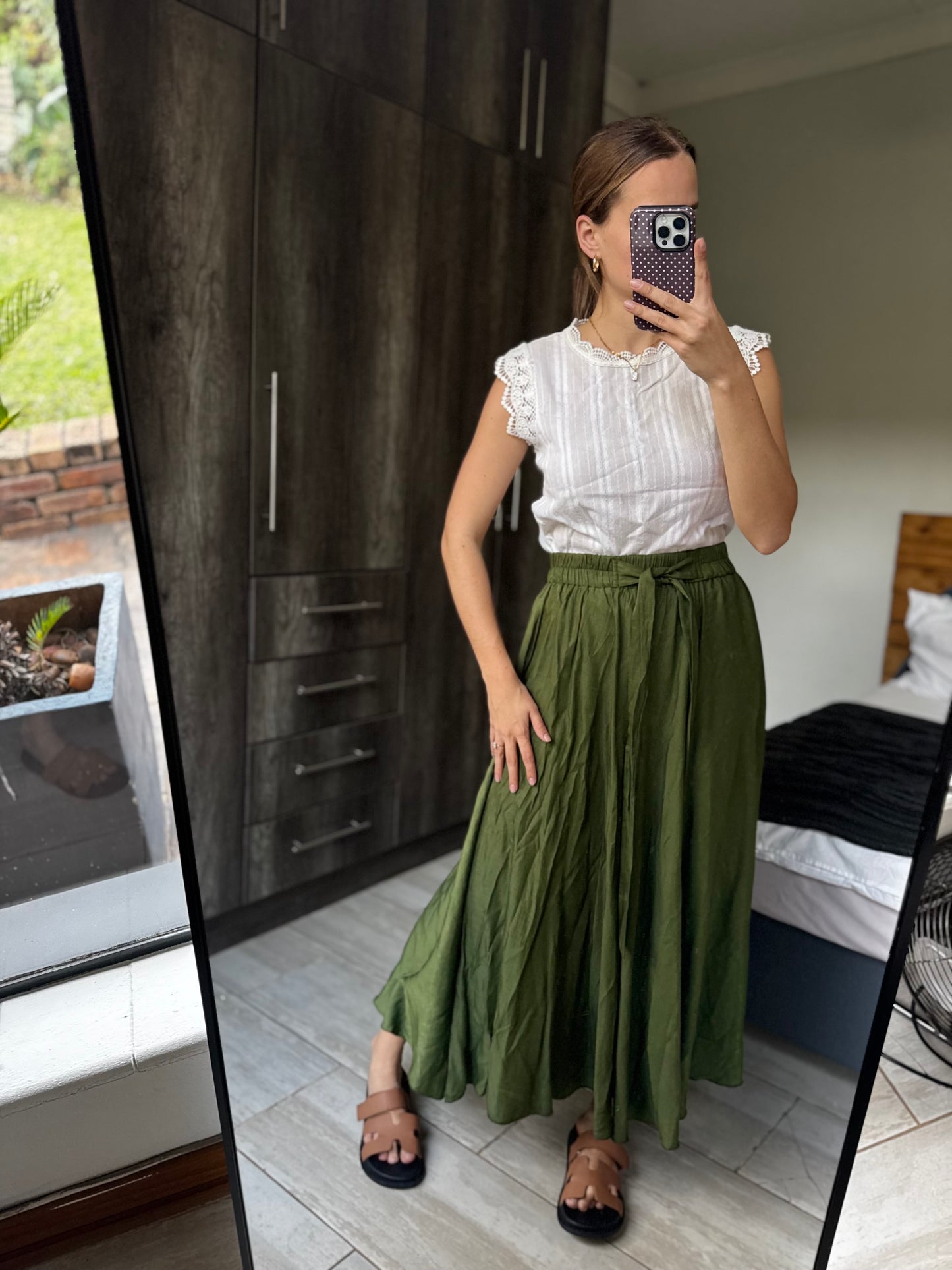 Green midi skirt (X8)