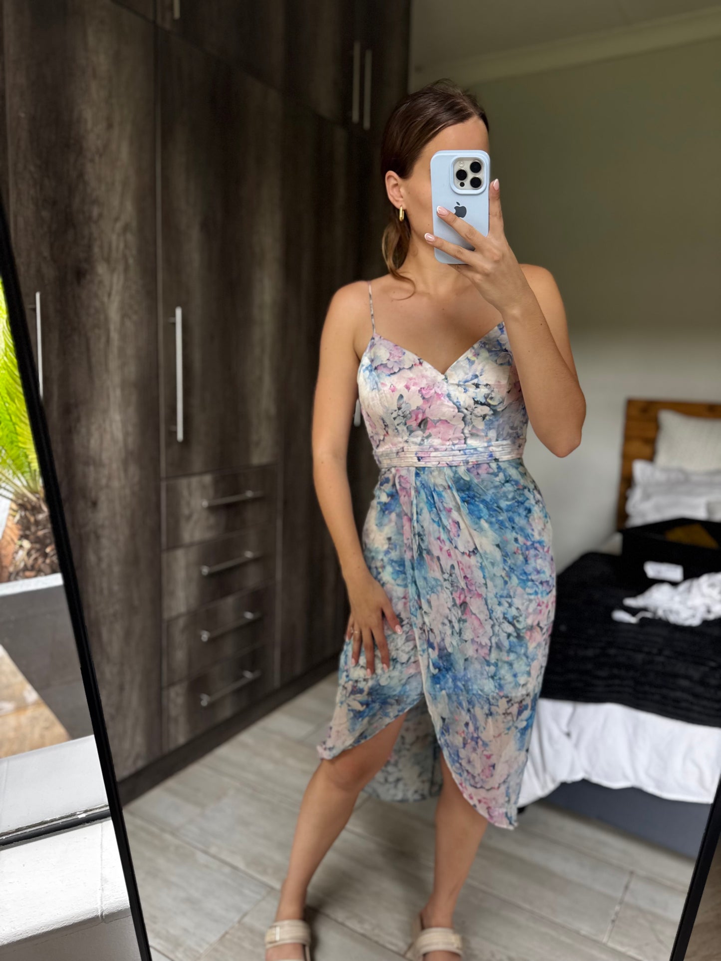 FOREVER NEW floral dress (W)