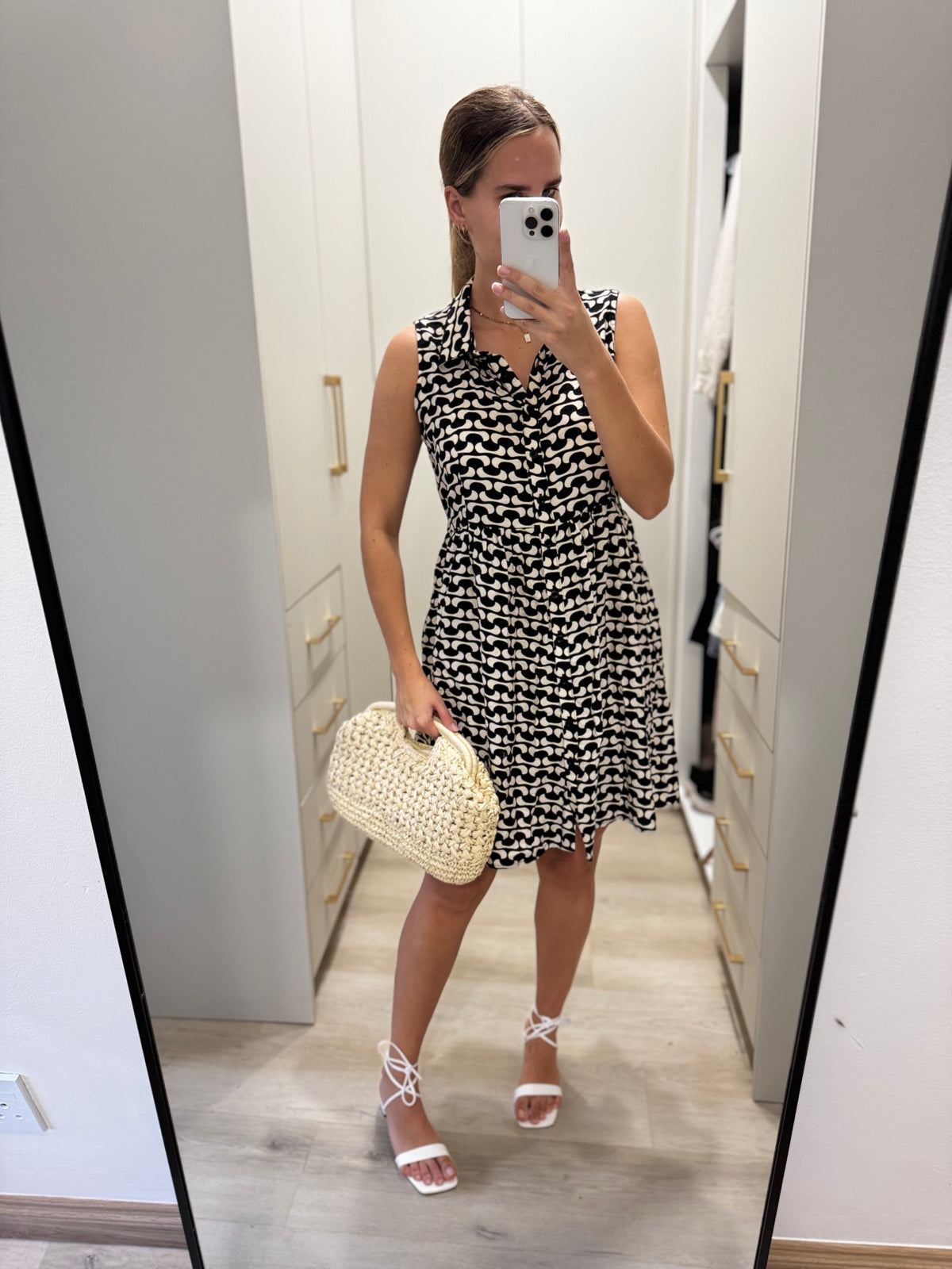 Pretty dress (X1)