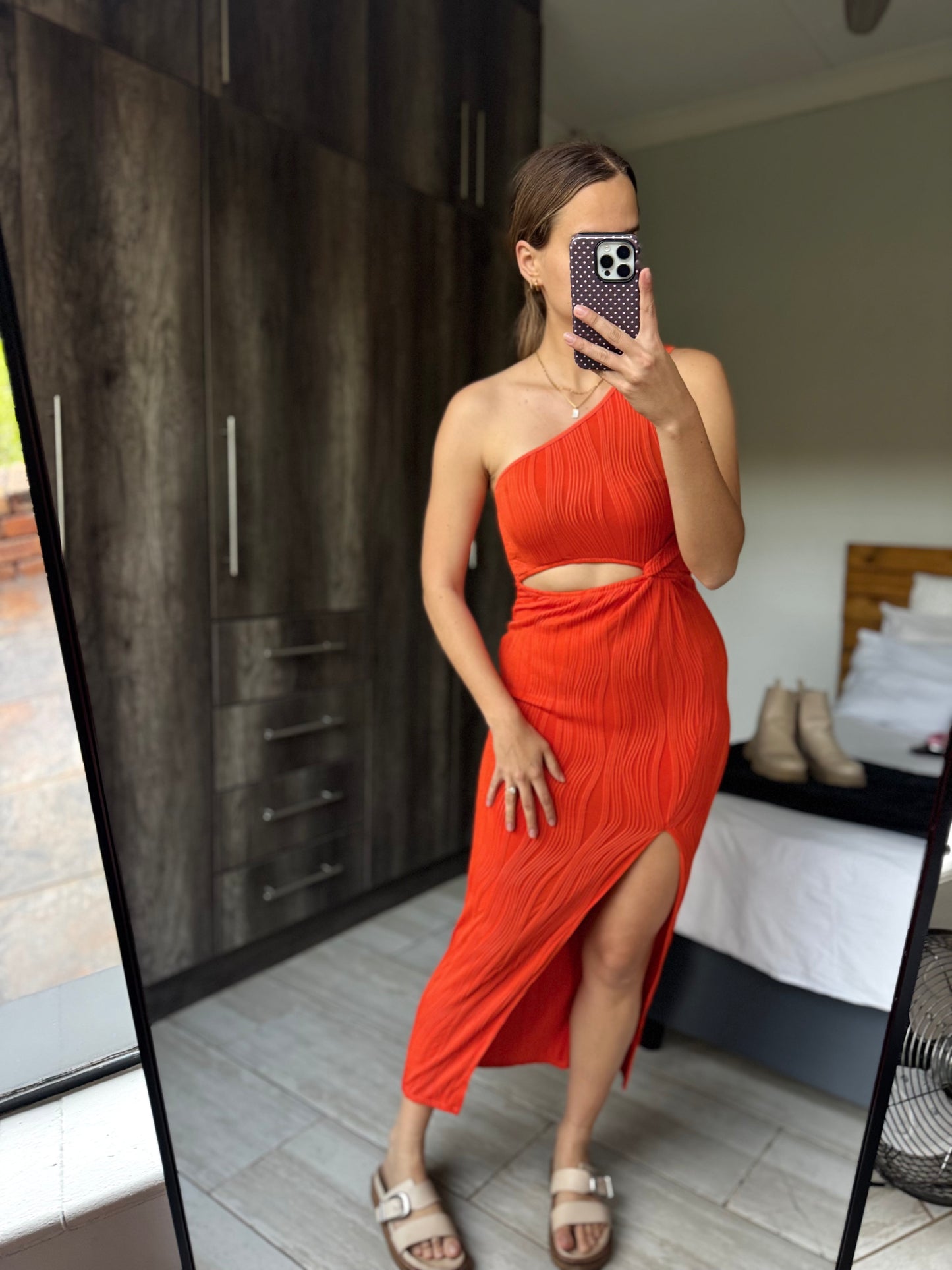 Stunning dress (E)