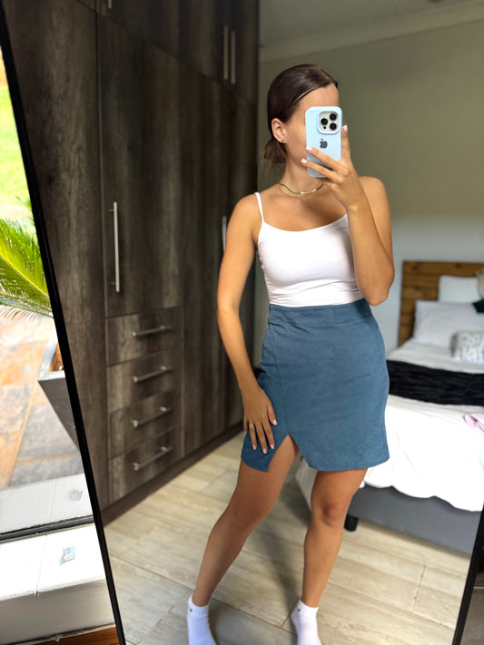 Blue corderoy skirt (X)