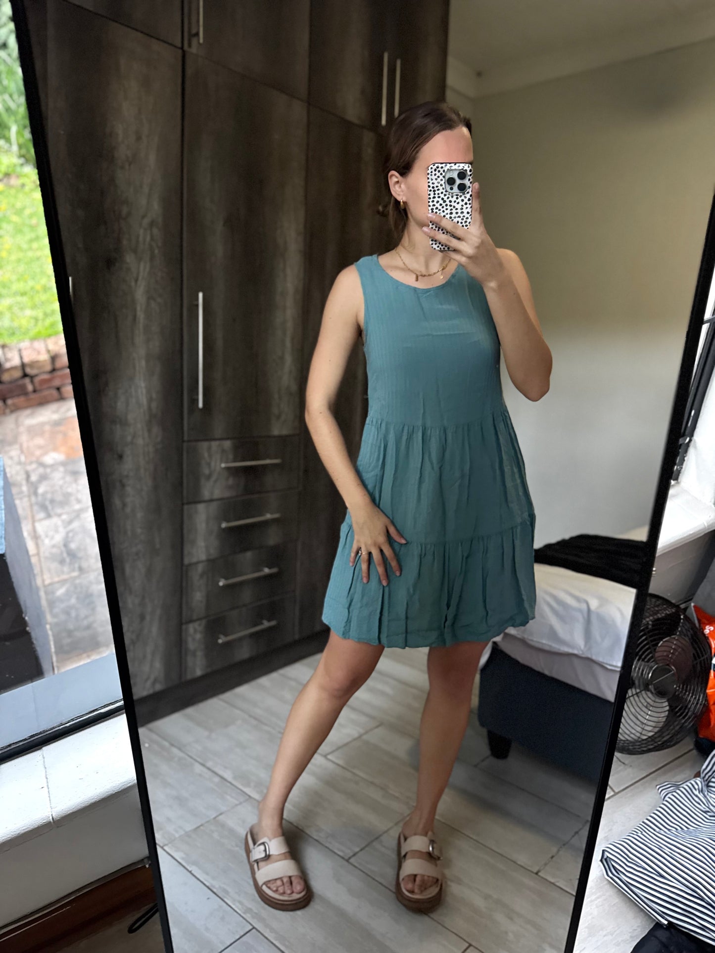 Blue dress (AA)