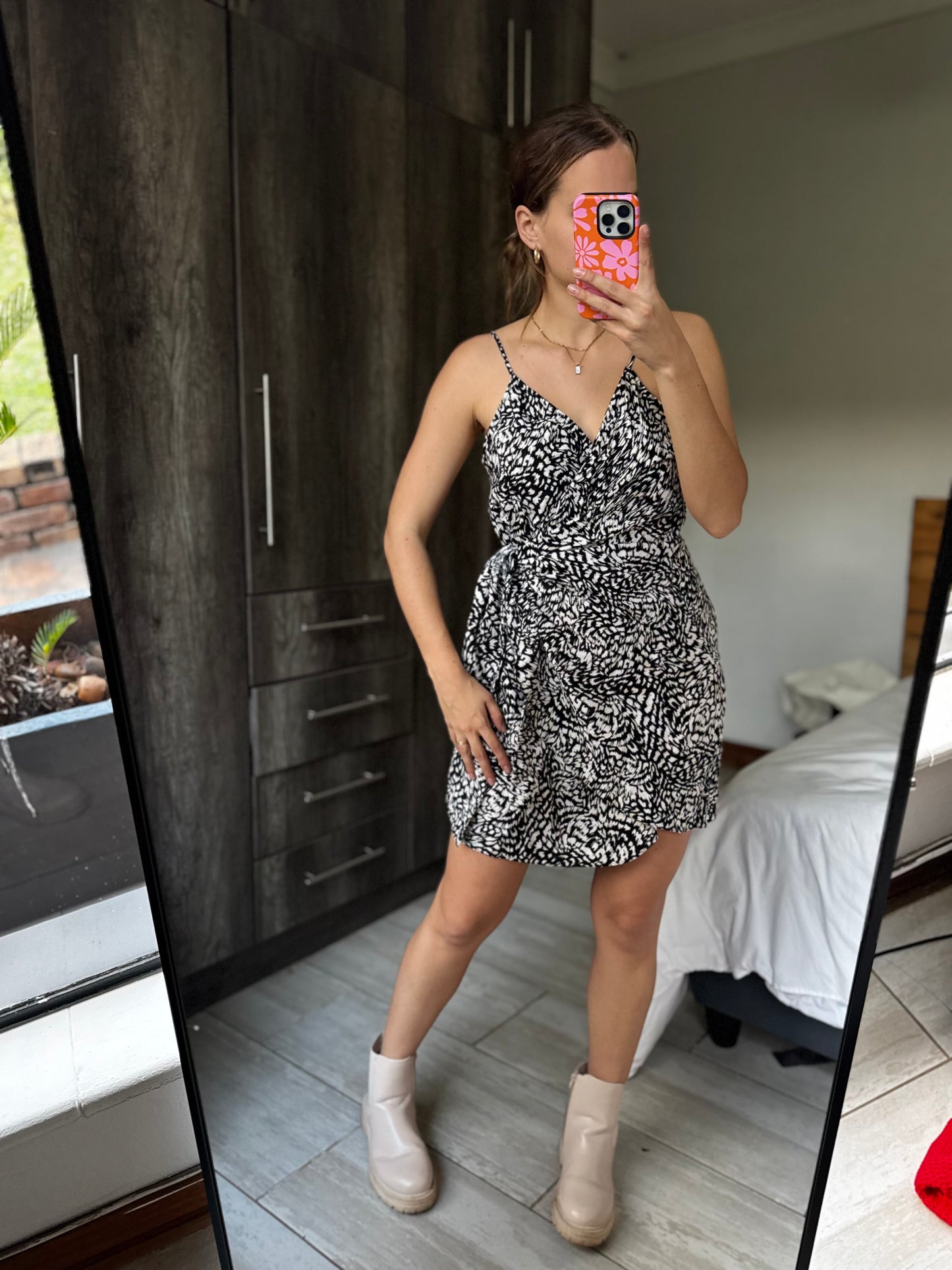 H&M pretty wrap dress (M)