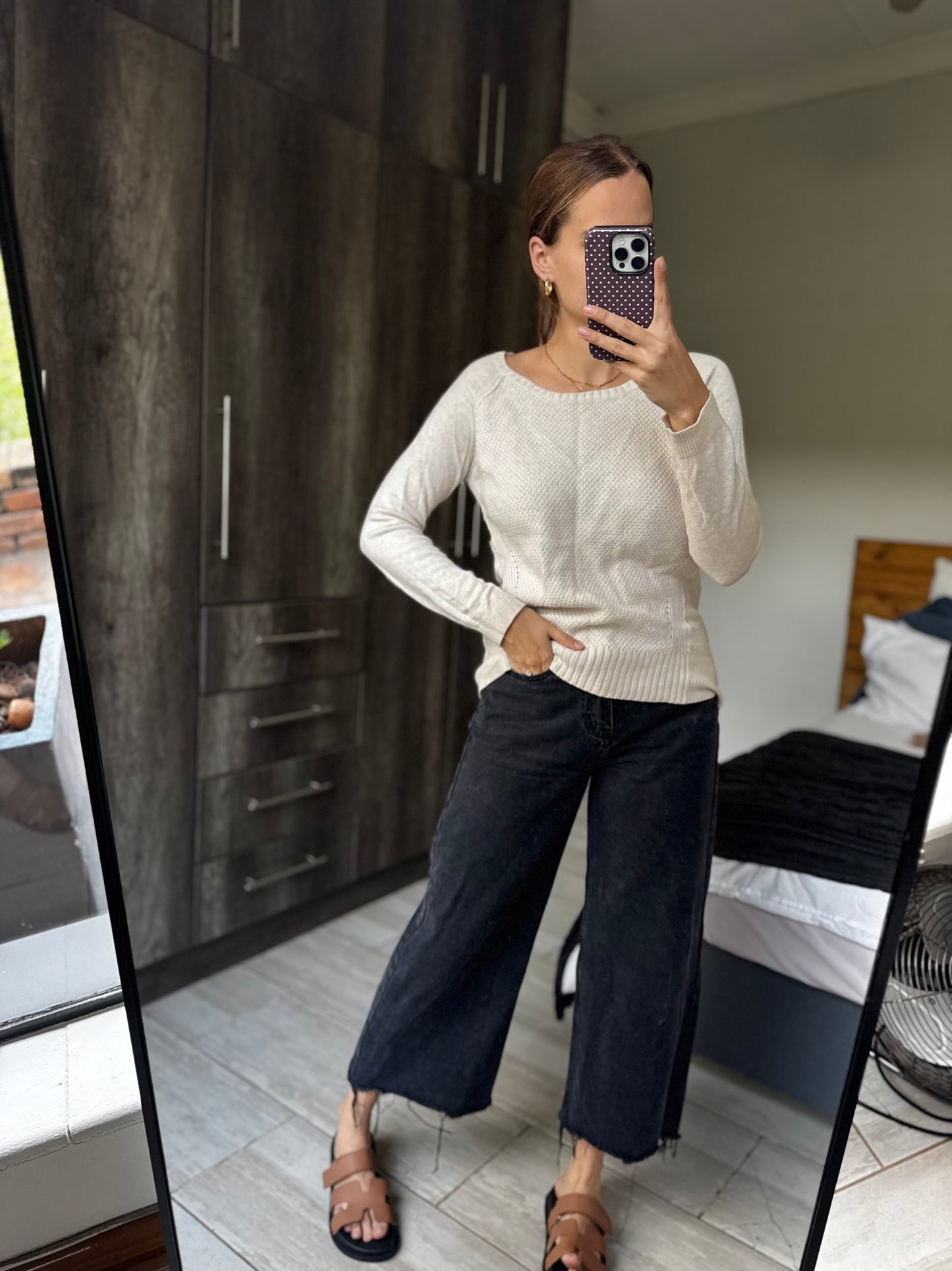 Woolworths cream knit sweater (II)