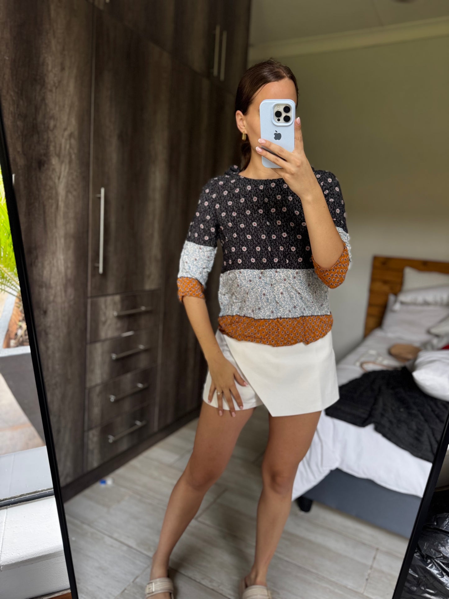 ZARA pretty top (BBB)