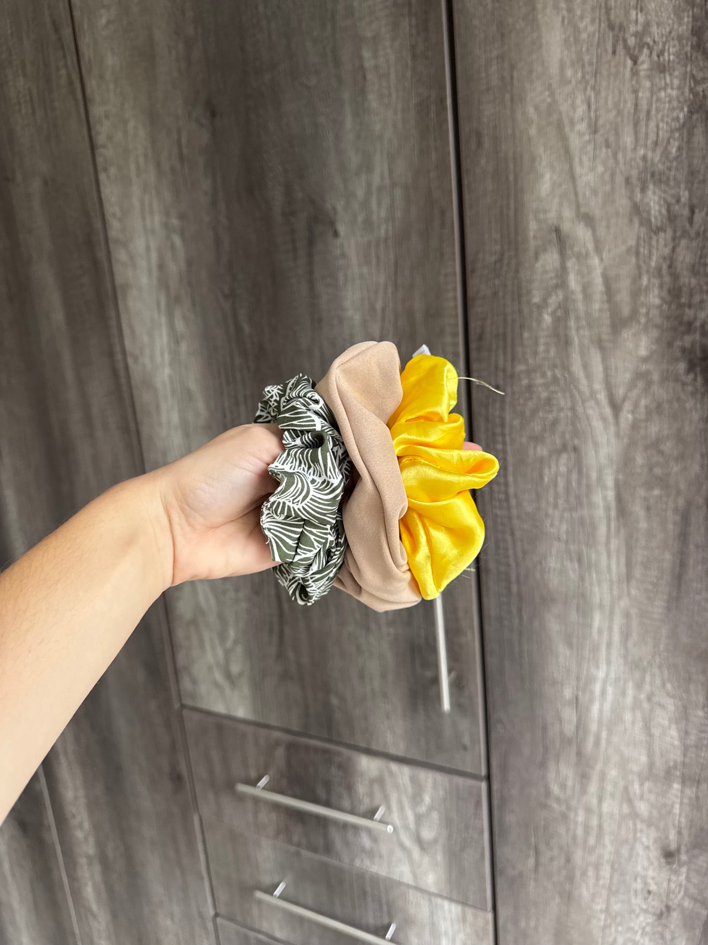 Scrunchies (LL)
