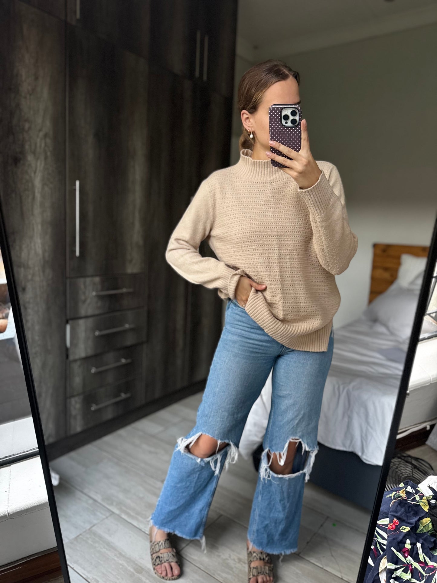Knitted sweater (AA)