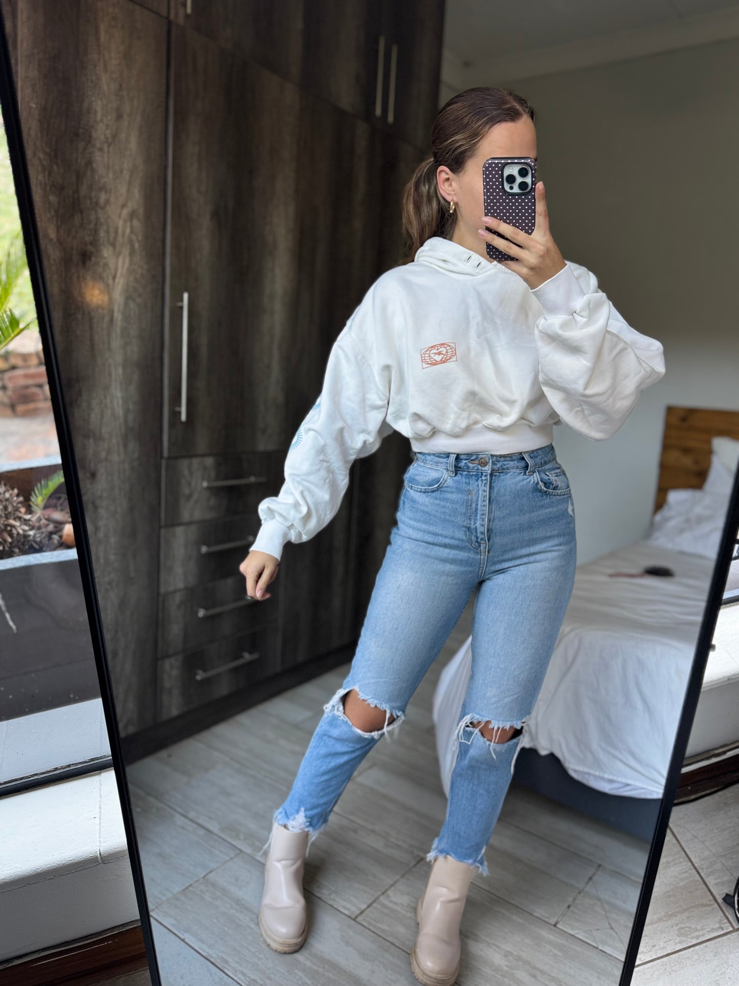 Reebok white hoodie (SS)