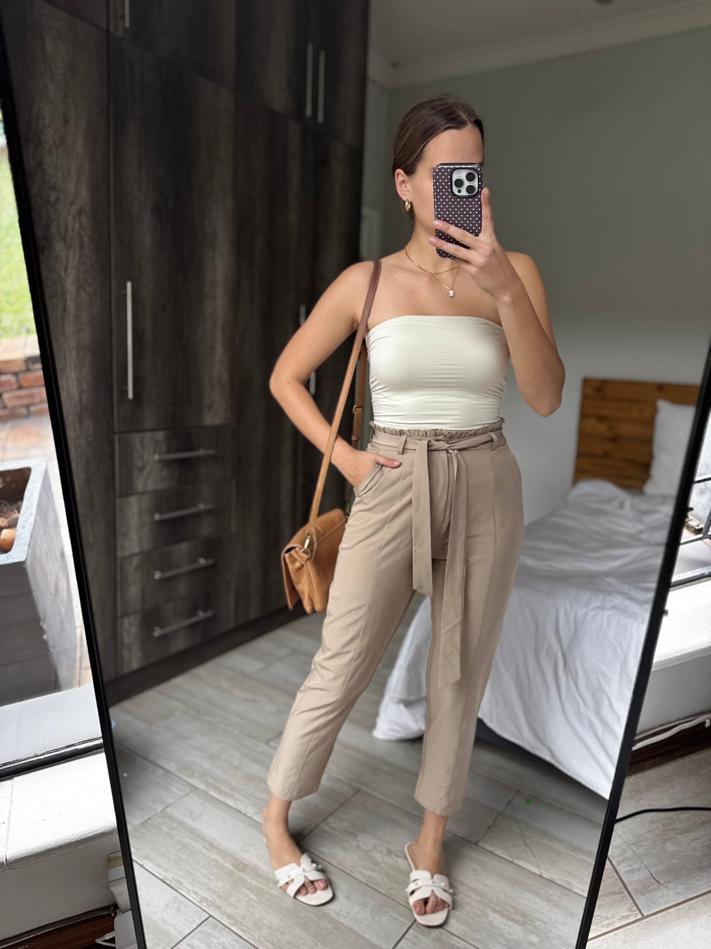 Brown pants (LL)