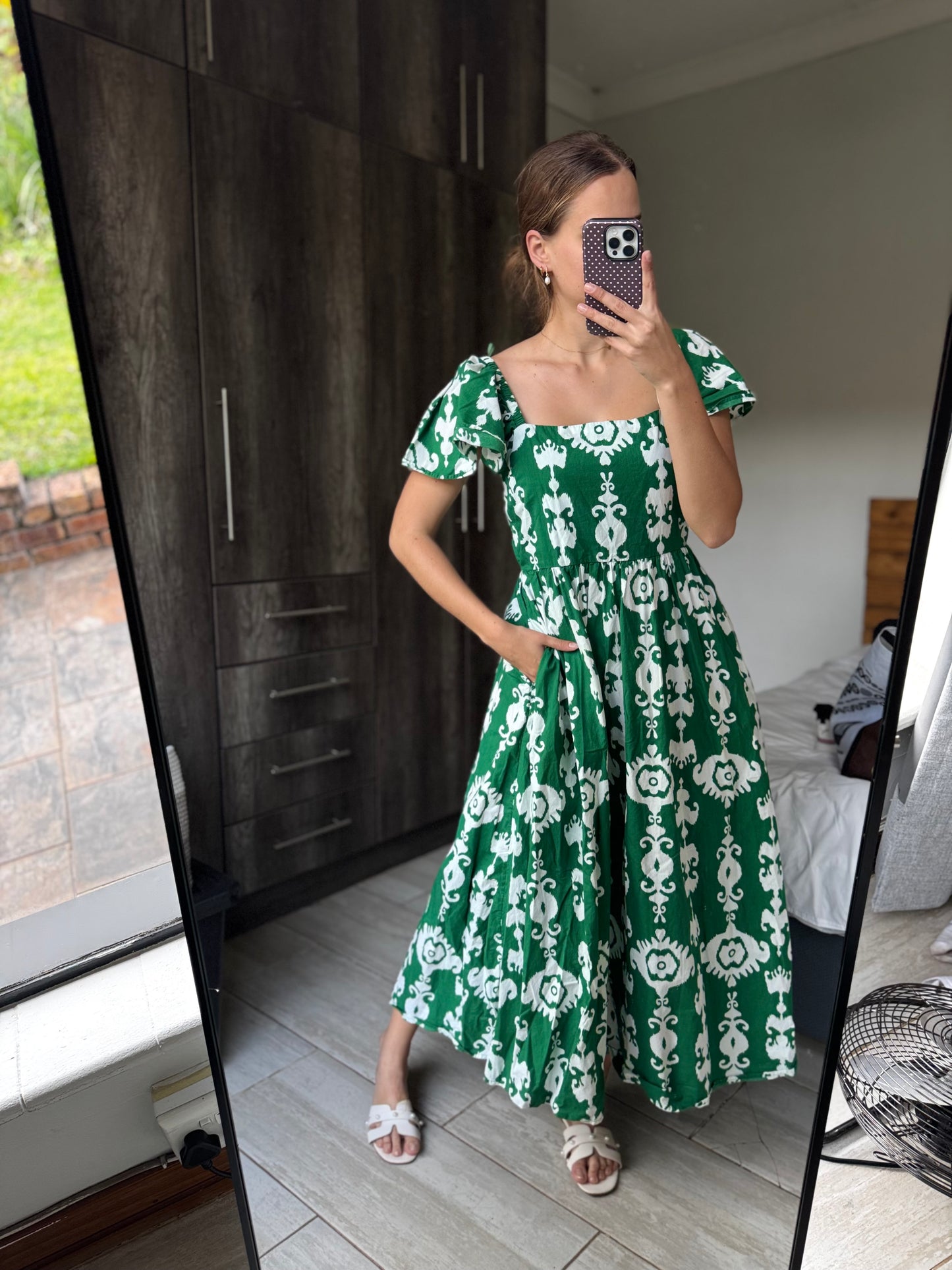Green floral stunning dress (B)