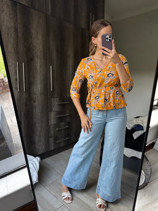 Yellow floral top (OO)