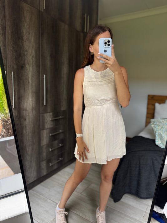 Cream dress (AA)