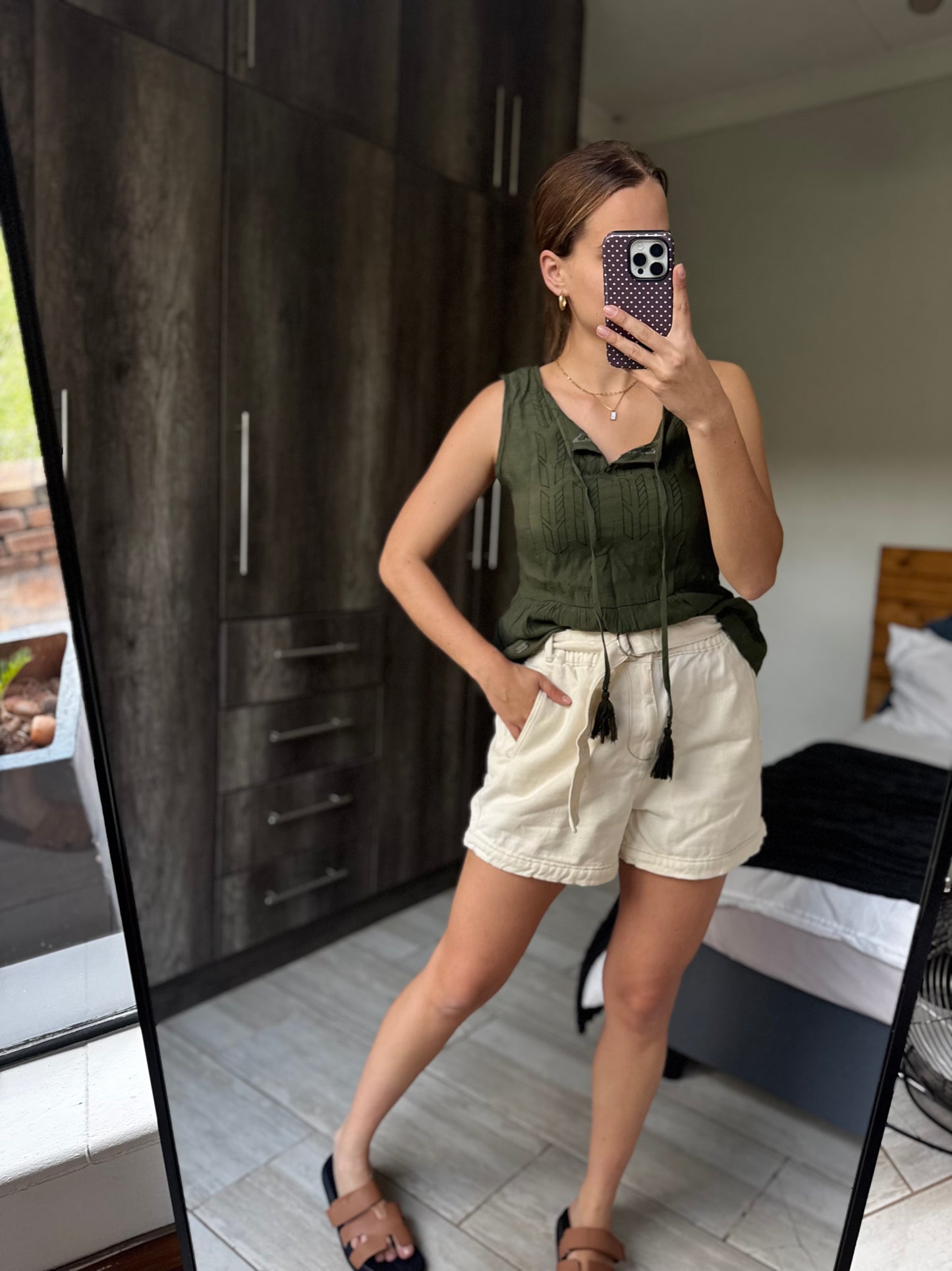 Pretty green top (II)