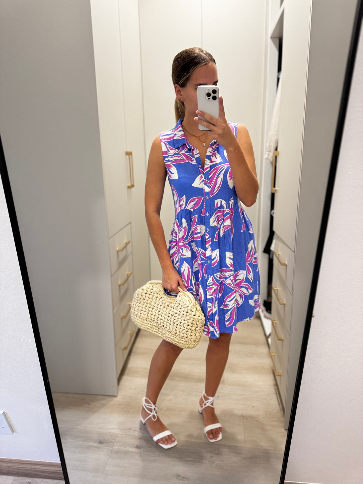 Pretty floral dress (X1)