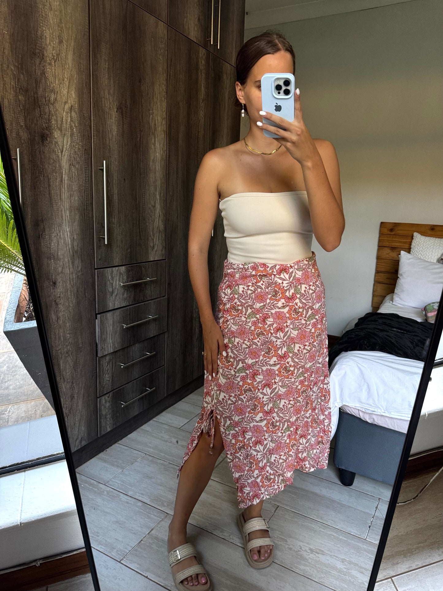 Floral skirt (JJ)