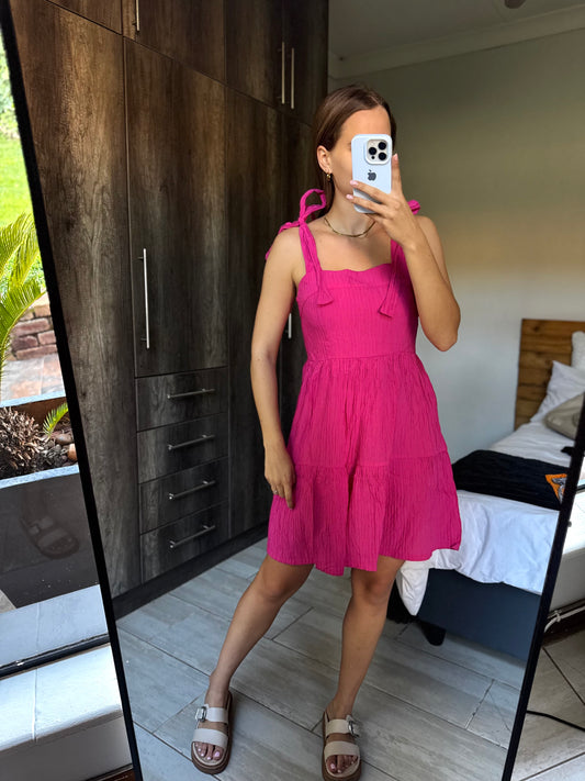 Pink dress from Flikker (D)