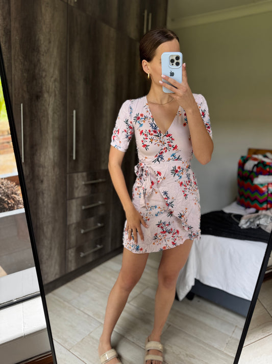Woolworths floral wrap dress (GG)