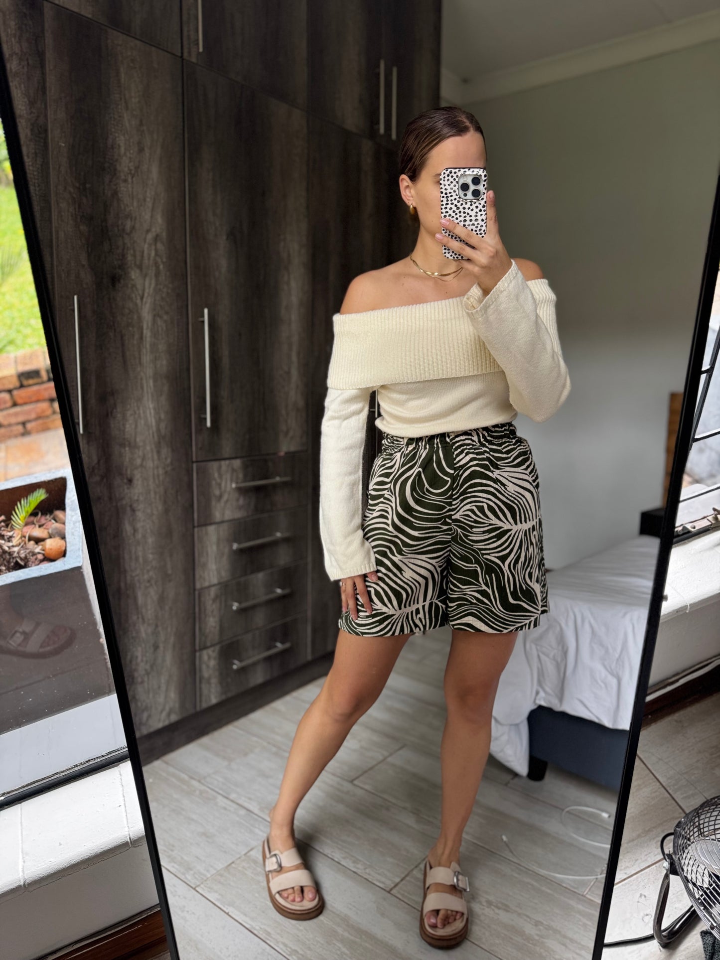 Green floral shorts (ZZ)