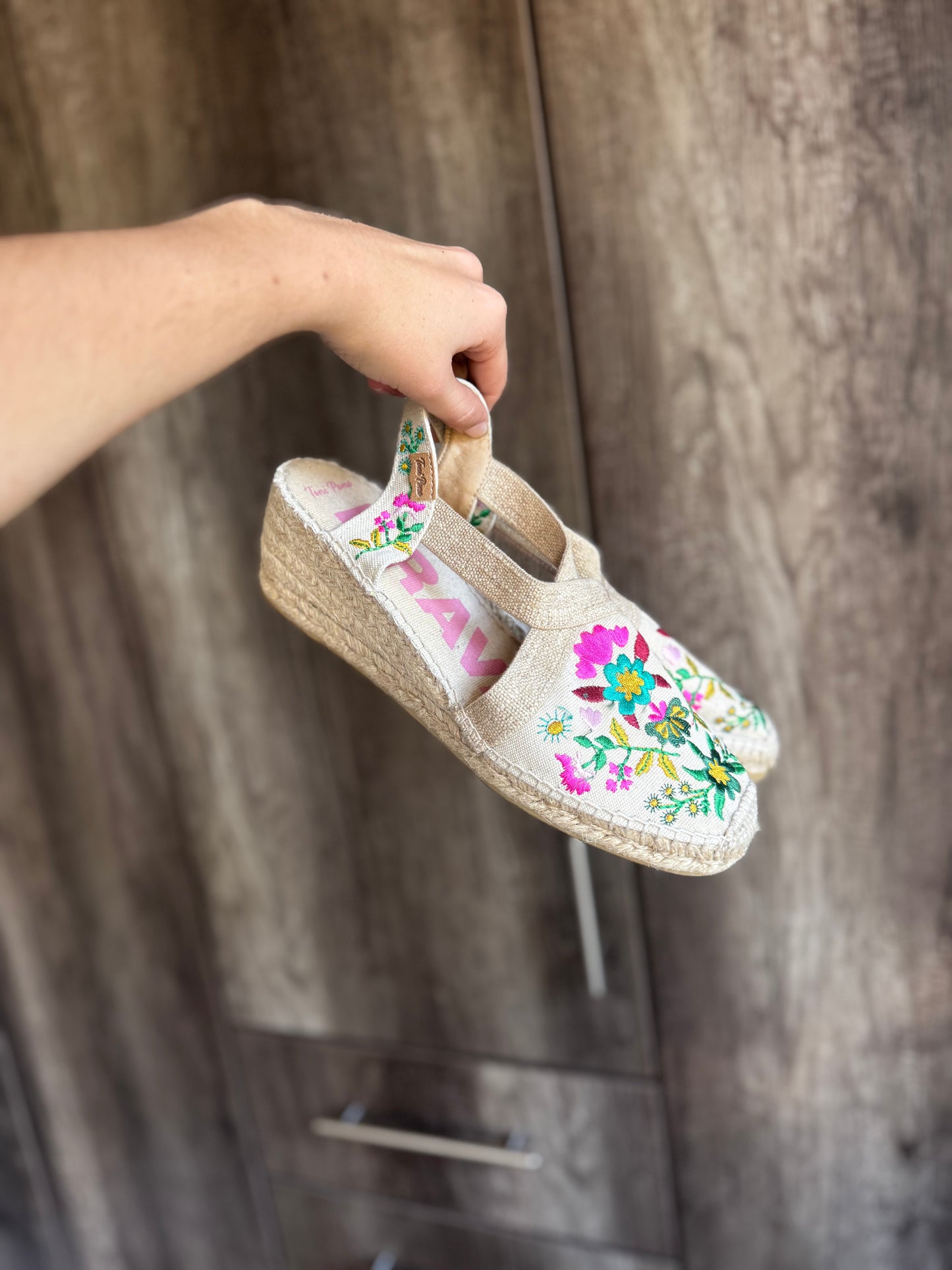 Floral wedges (X1)