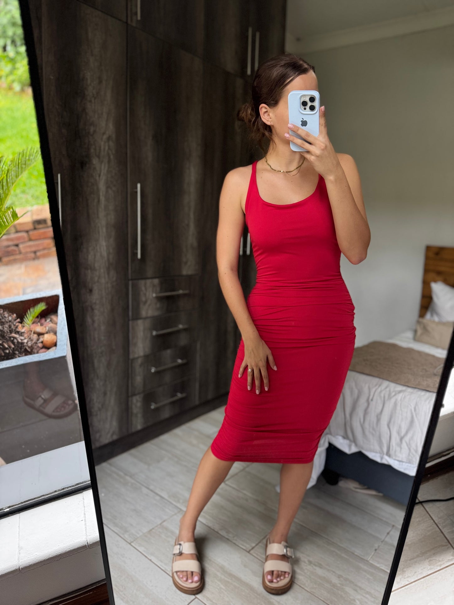 Stunning red dress (AAA)