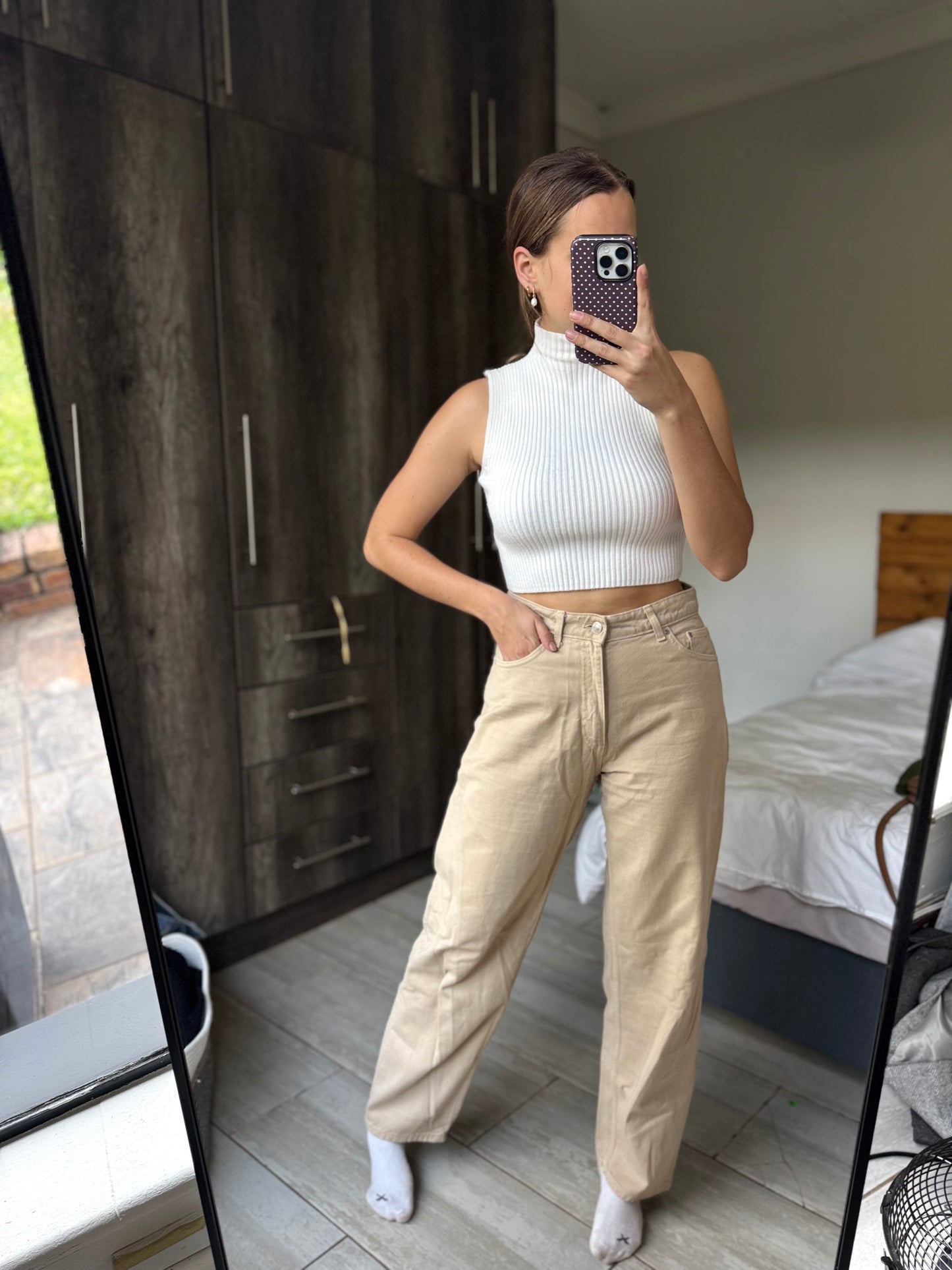Brand New ZARA brown jeans (HH)