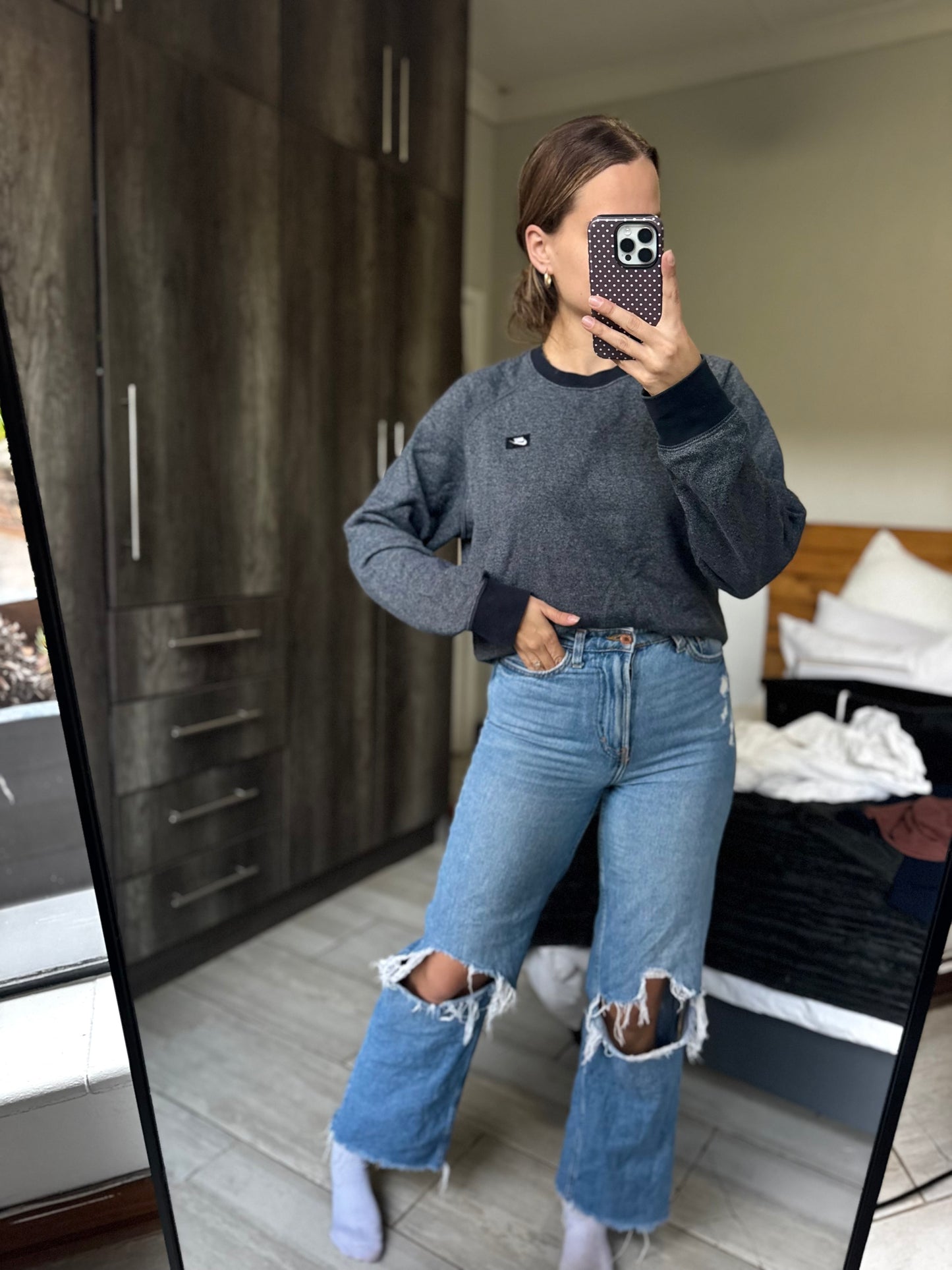 NIKE grey sweater (XX)