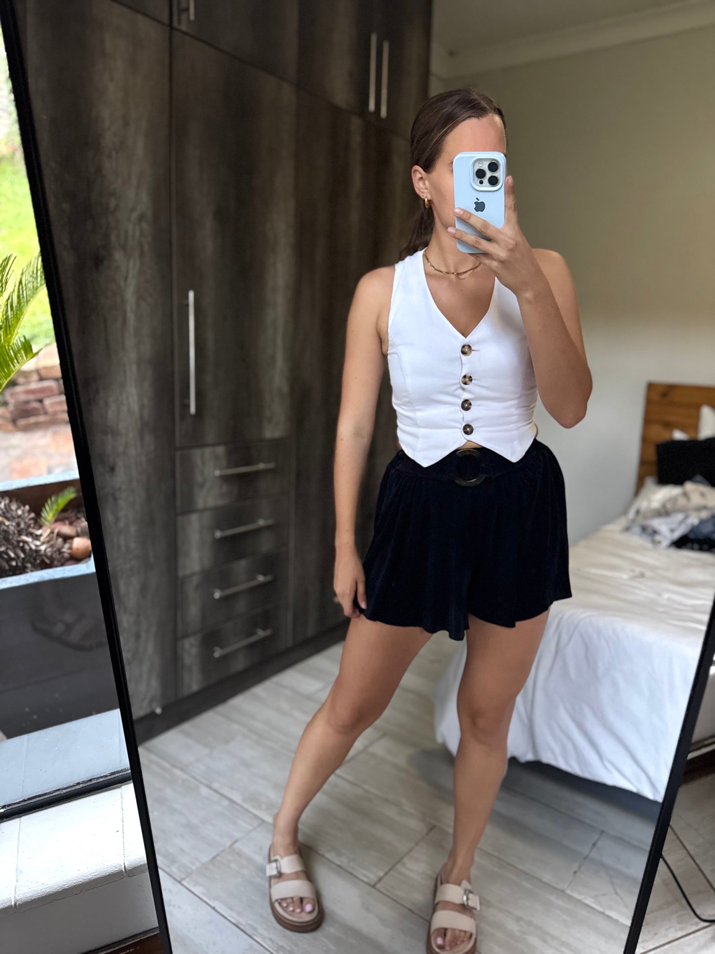 Missguided textured black shorts (MM)