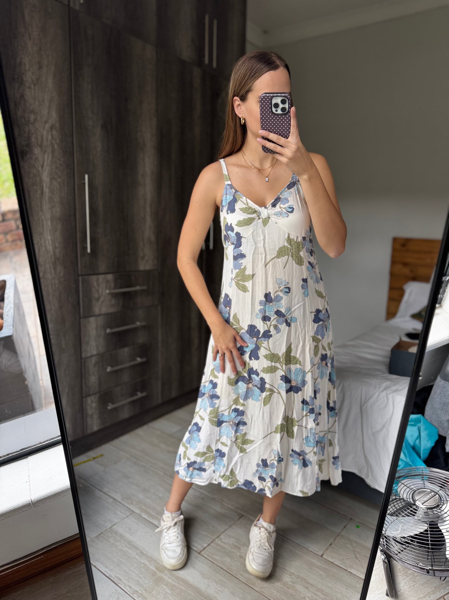 Stunning floral dress (GG)