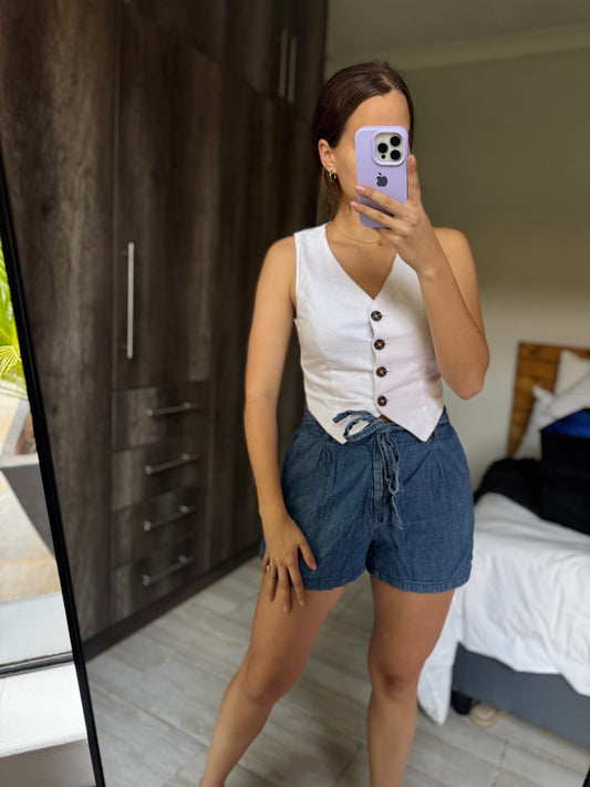 Denim shorts (R)
