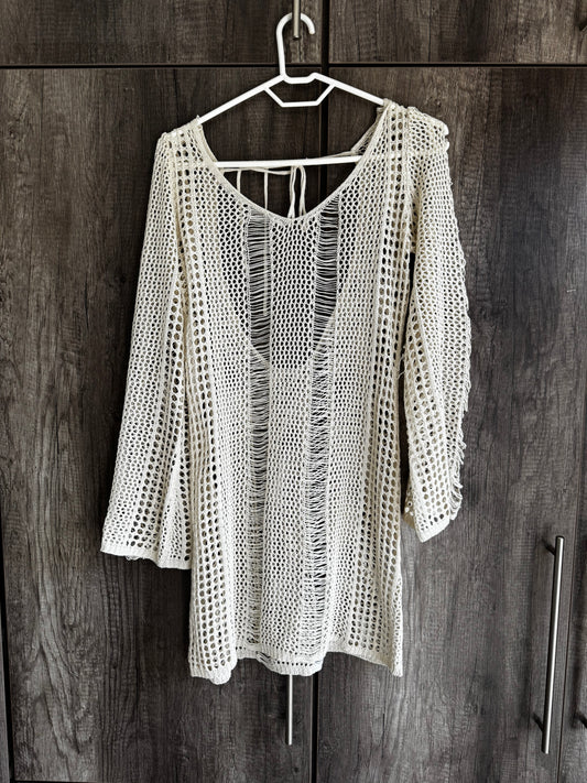 Crochet cover up (N)
