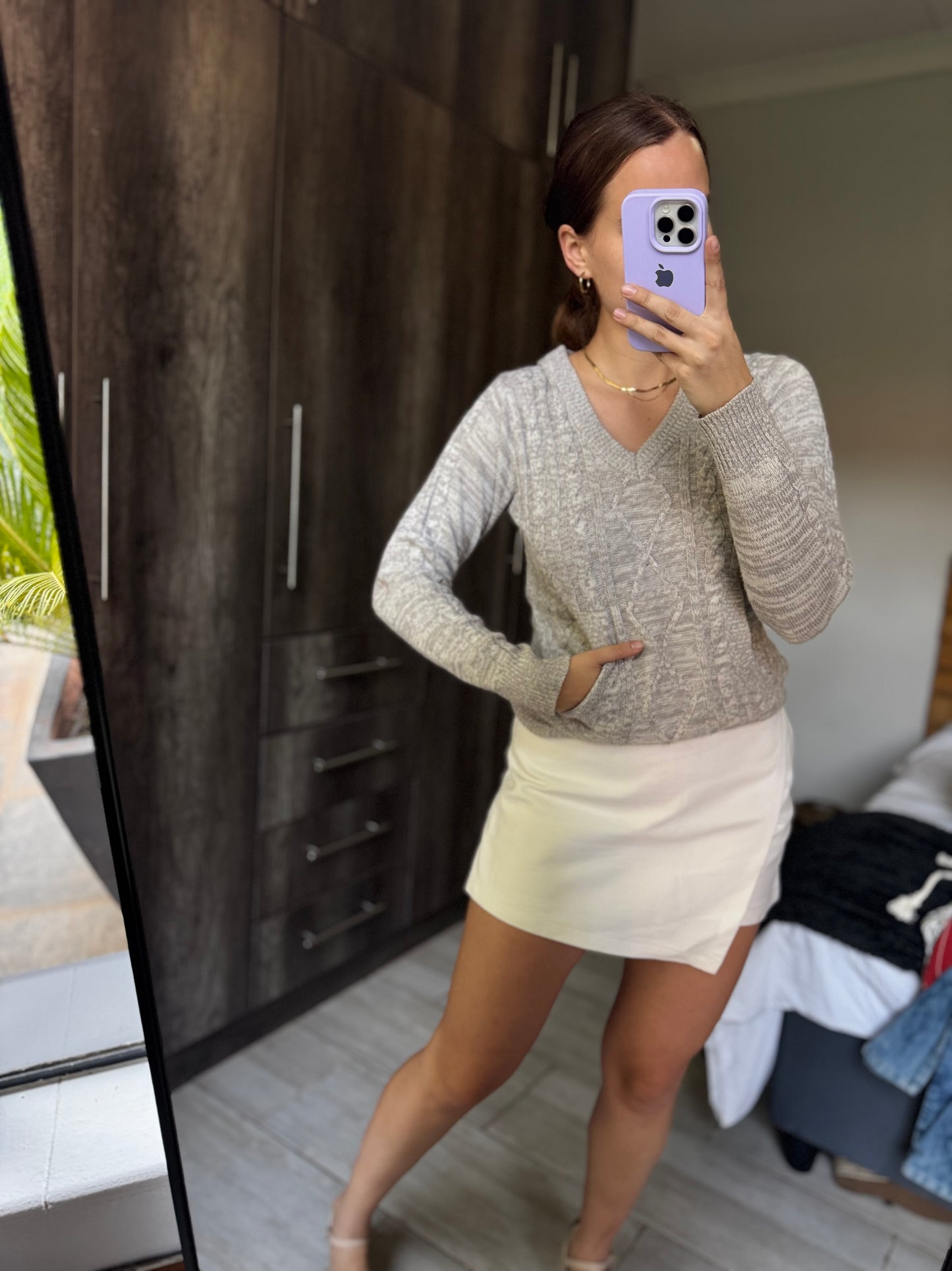 Grey knitted hoodie (KK)