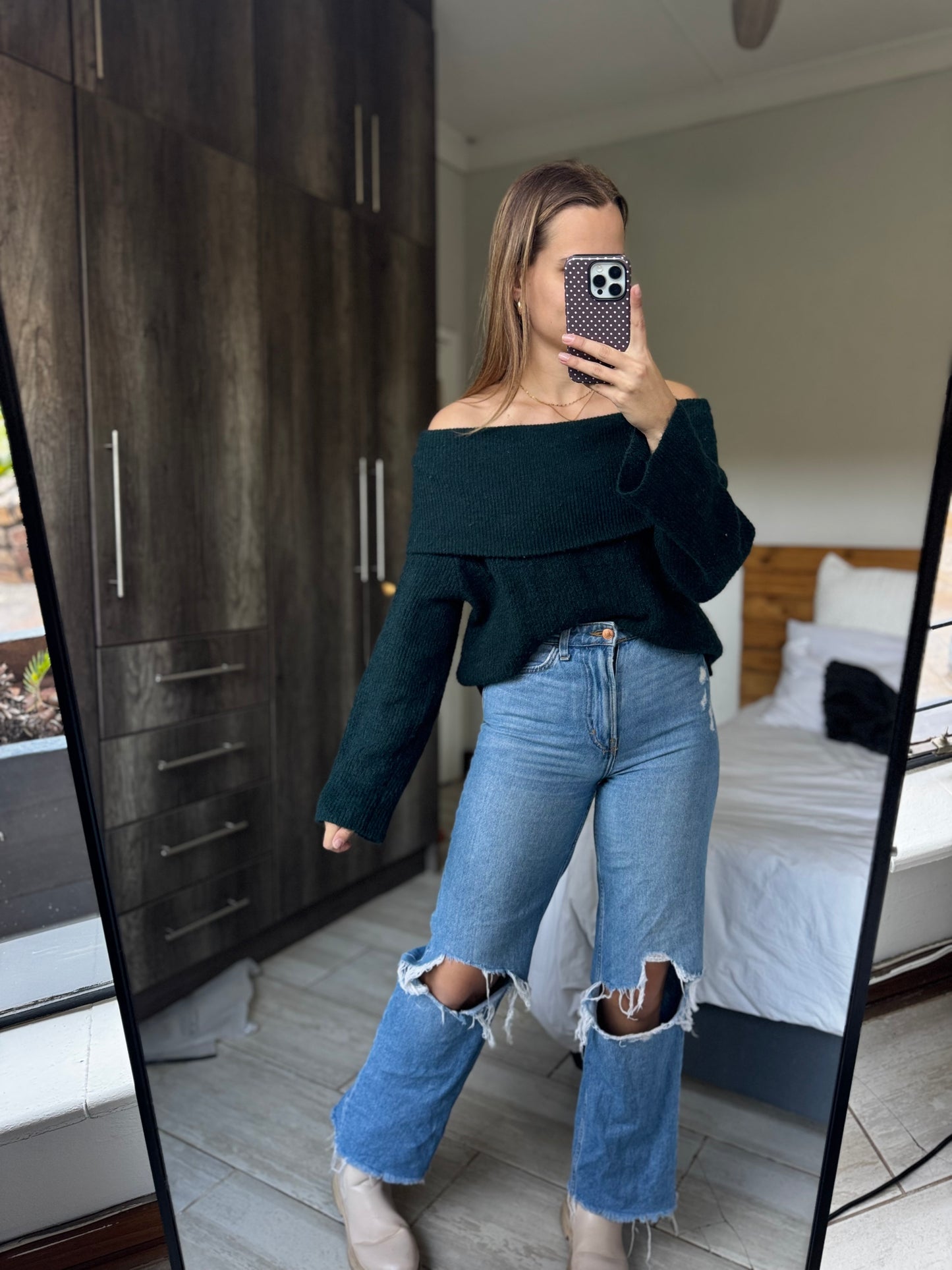 H&M green sweater