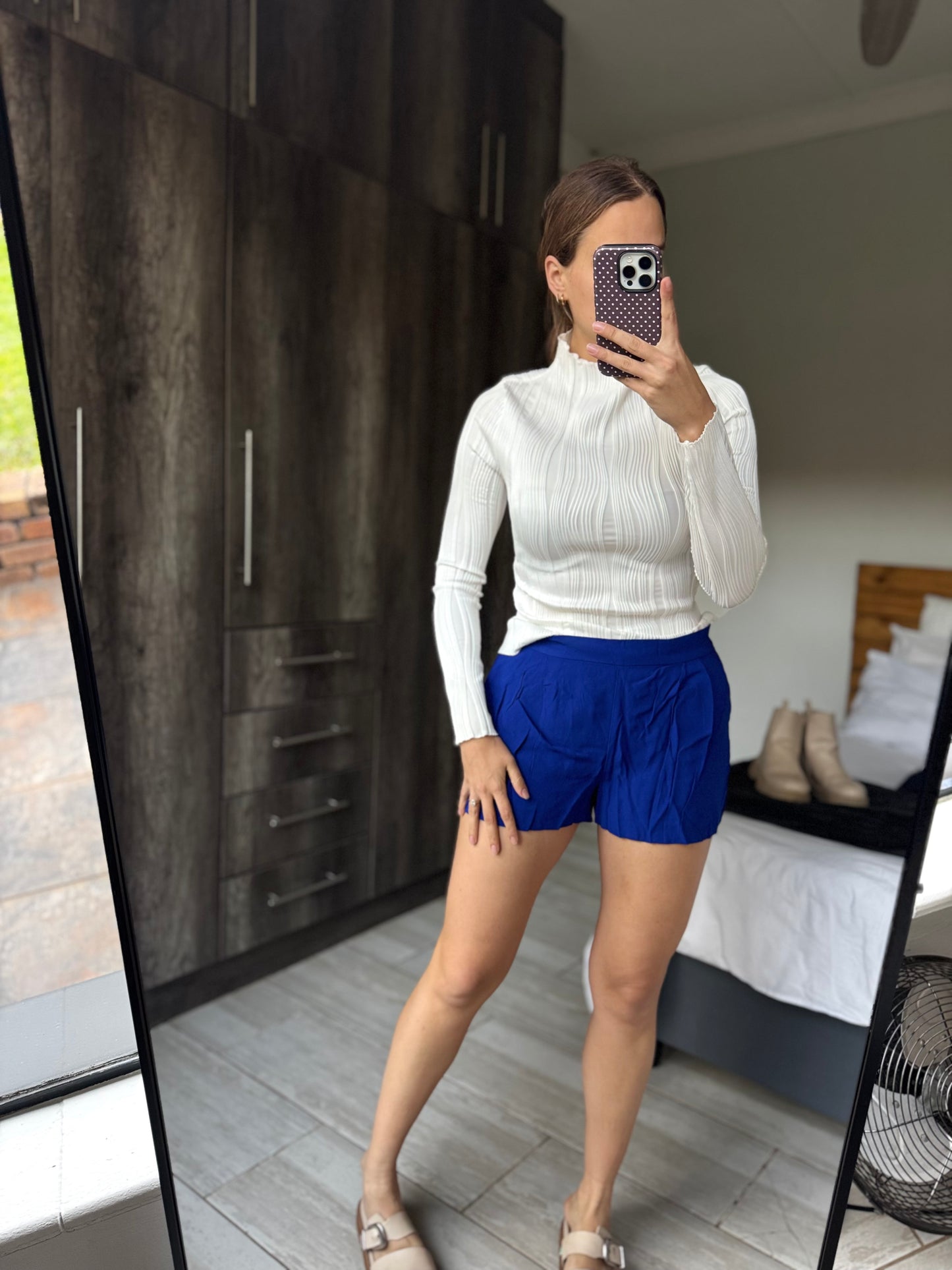 FOREVER NEW blue shorts (E)