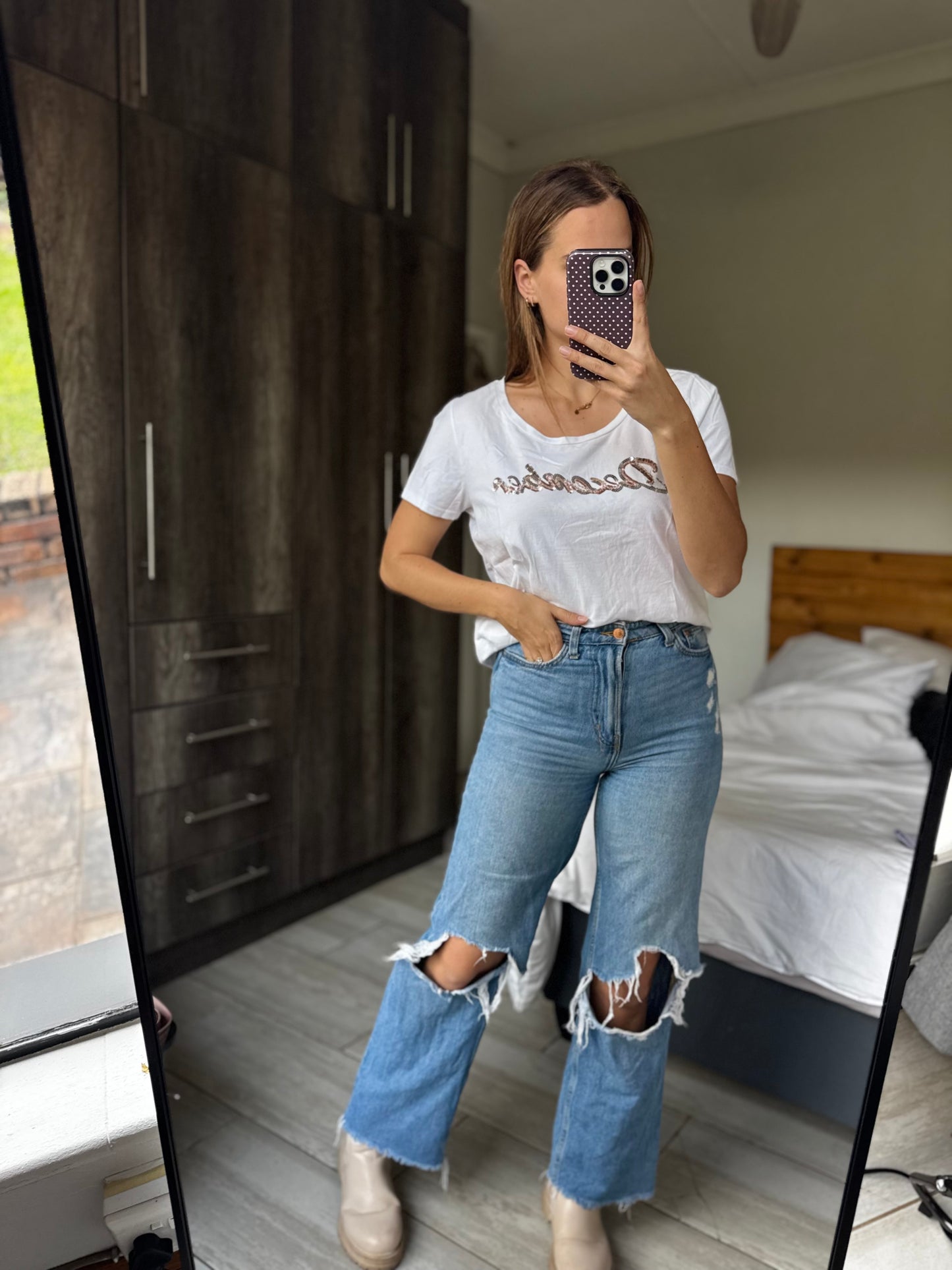 Woolworths white tee (X1)