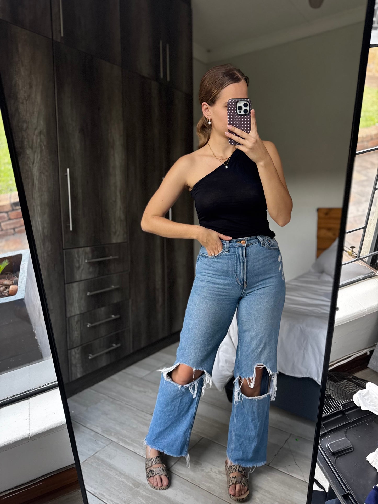 Black top (AA)