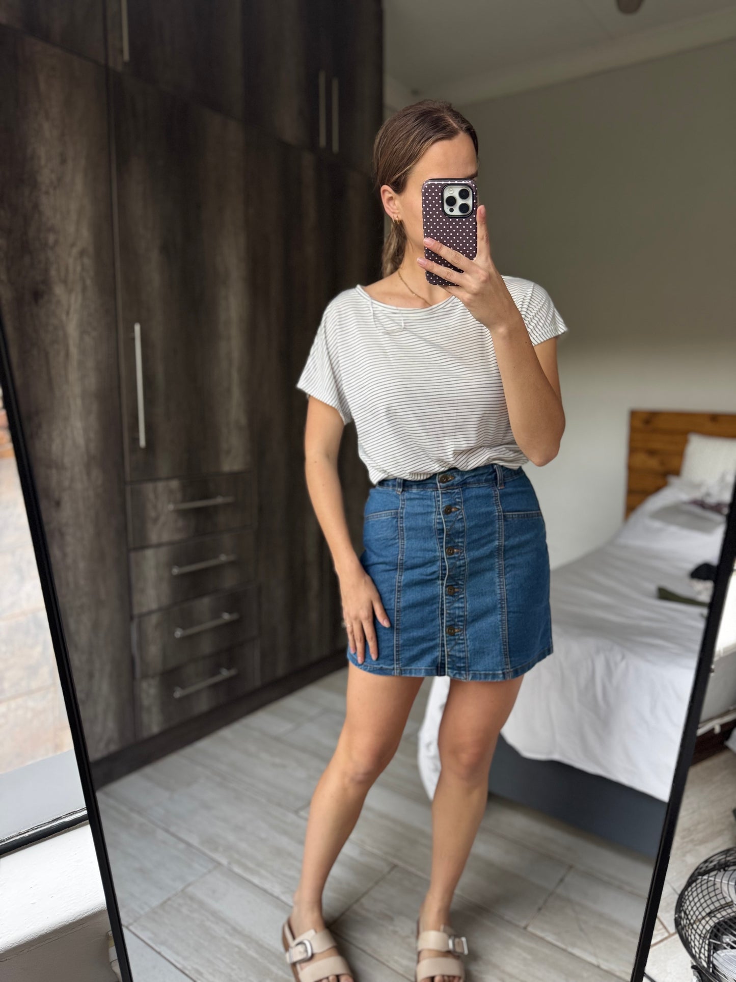 Denim skirt (H)