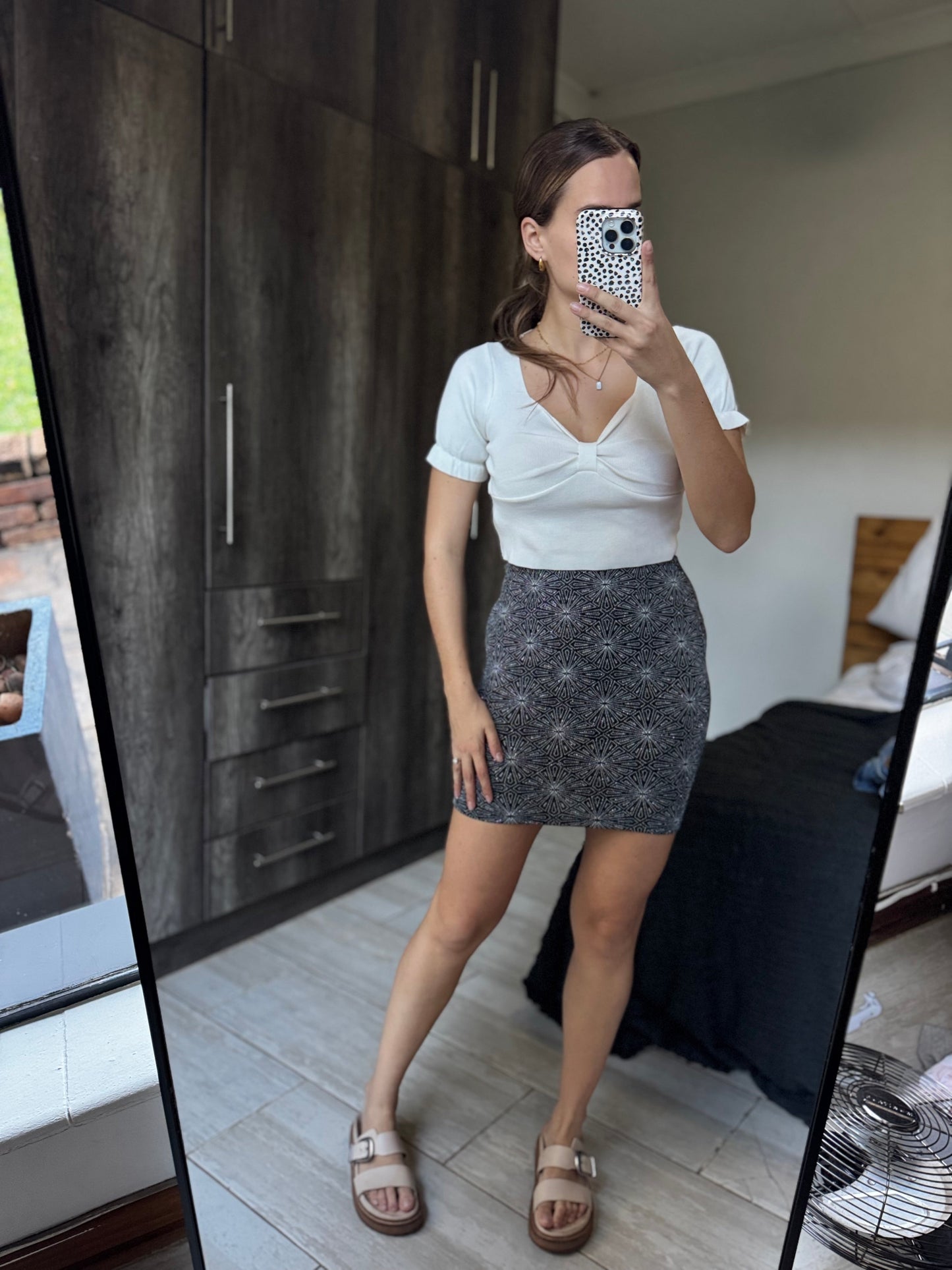 H&M glitter skirt (HH)