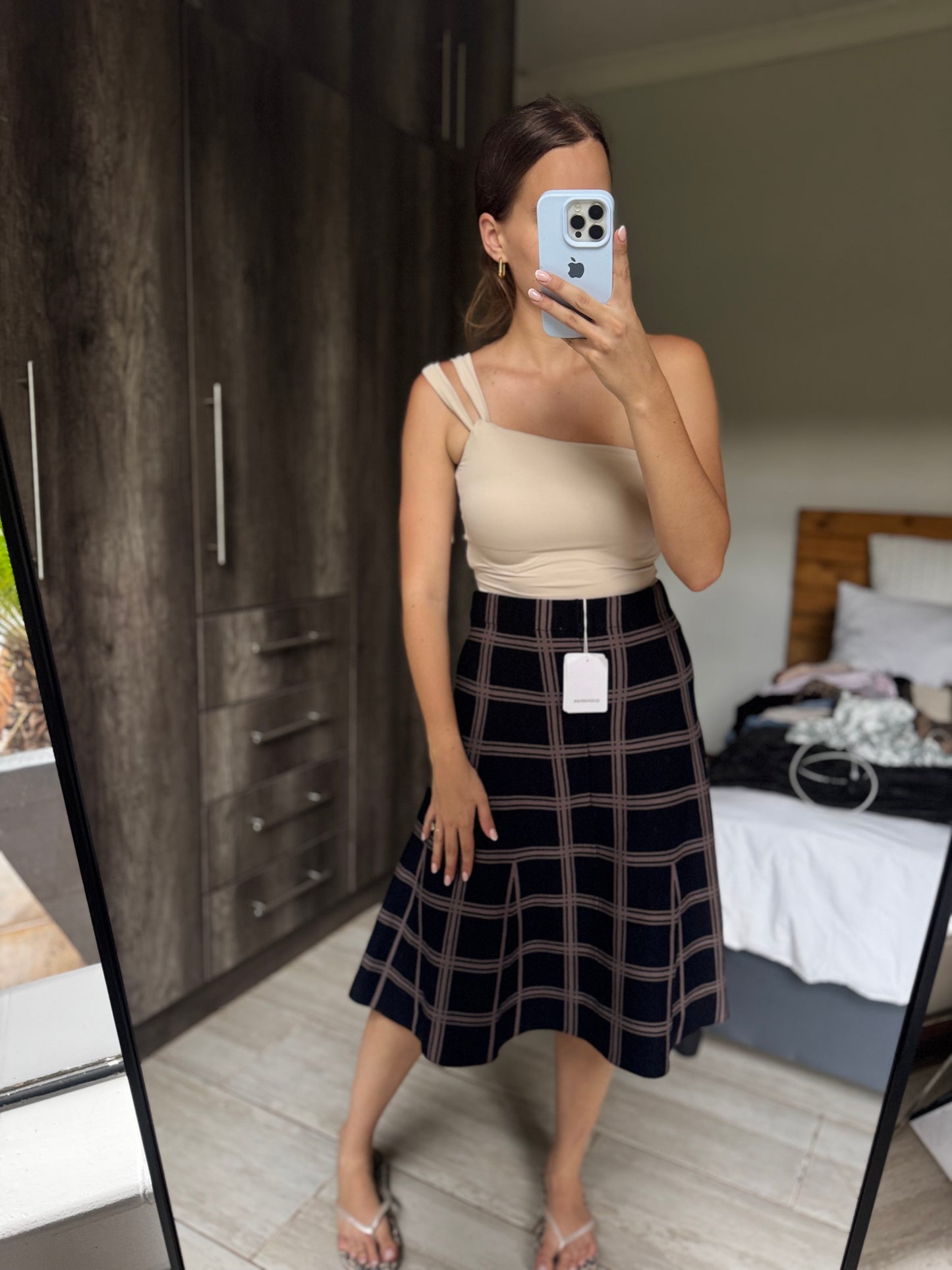 Brand New QUEENSPARK skirt (SSS)