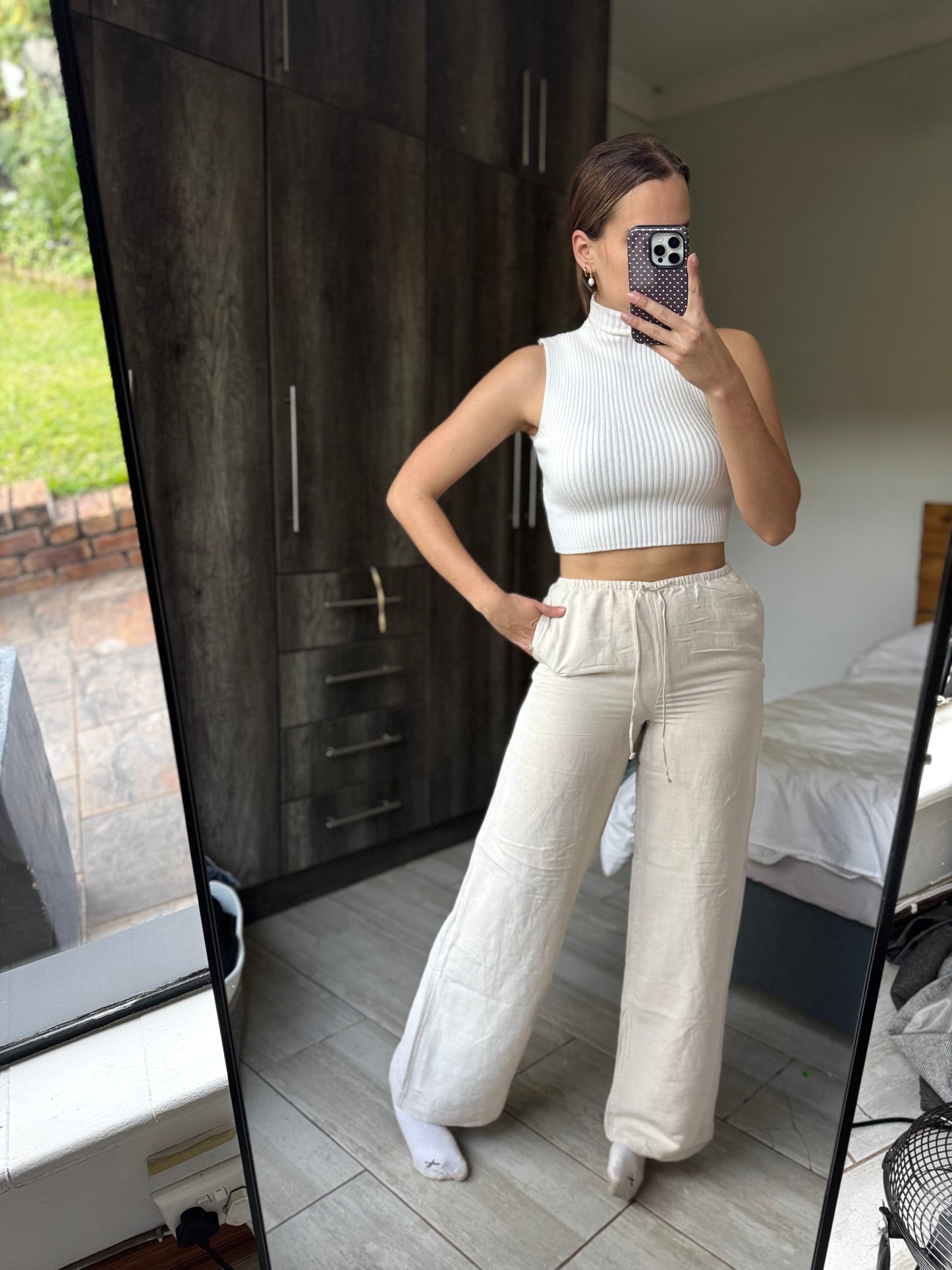 Brand New H&M linen cream pants (HH)