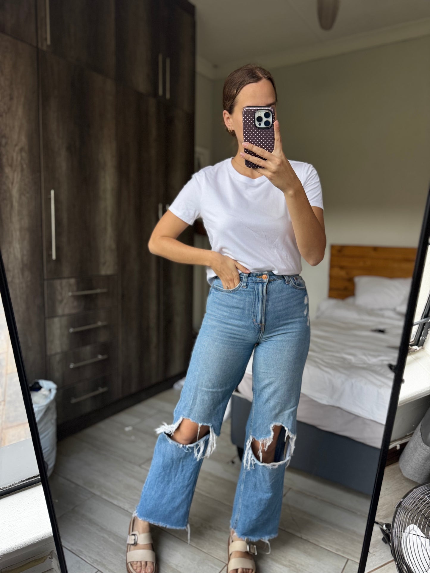 Woolworths white tee (X1)