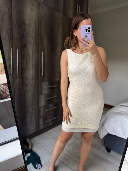 FOREVER NEW cream lace dress (MMM)